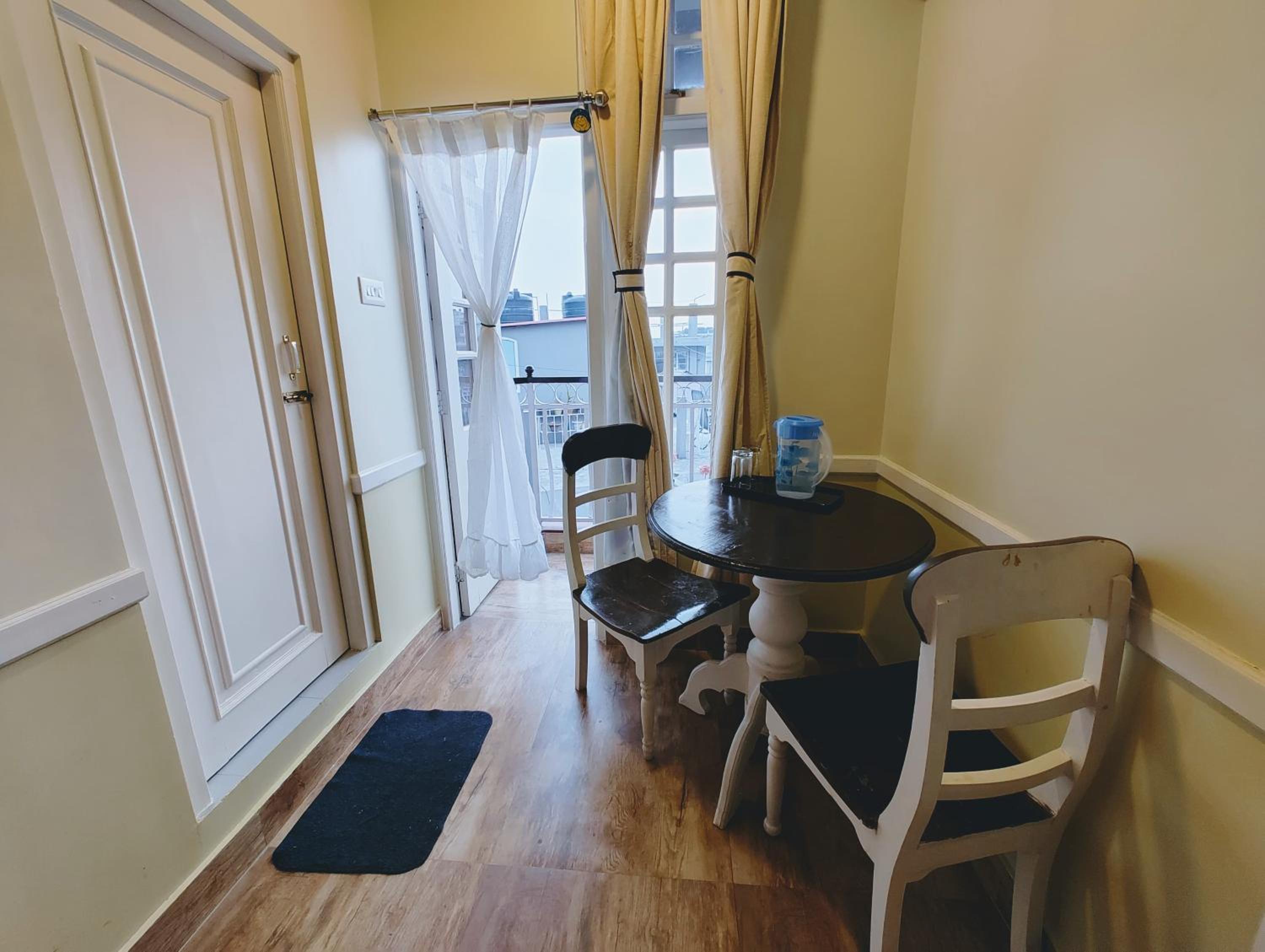 Deluxe Double Room photo 2