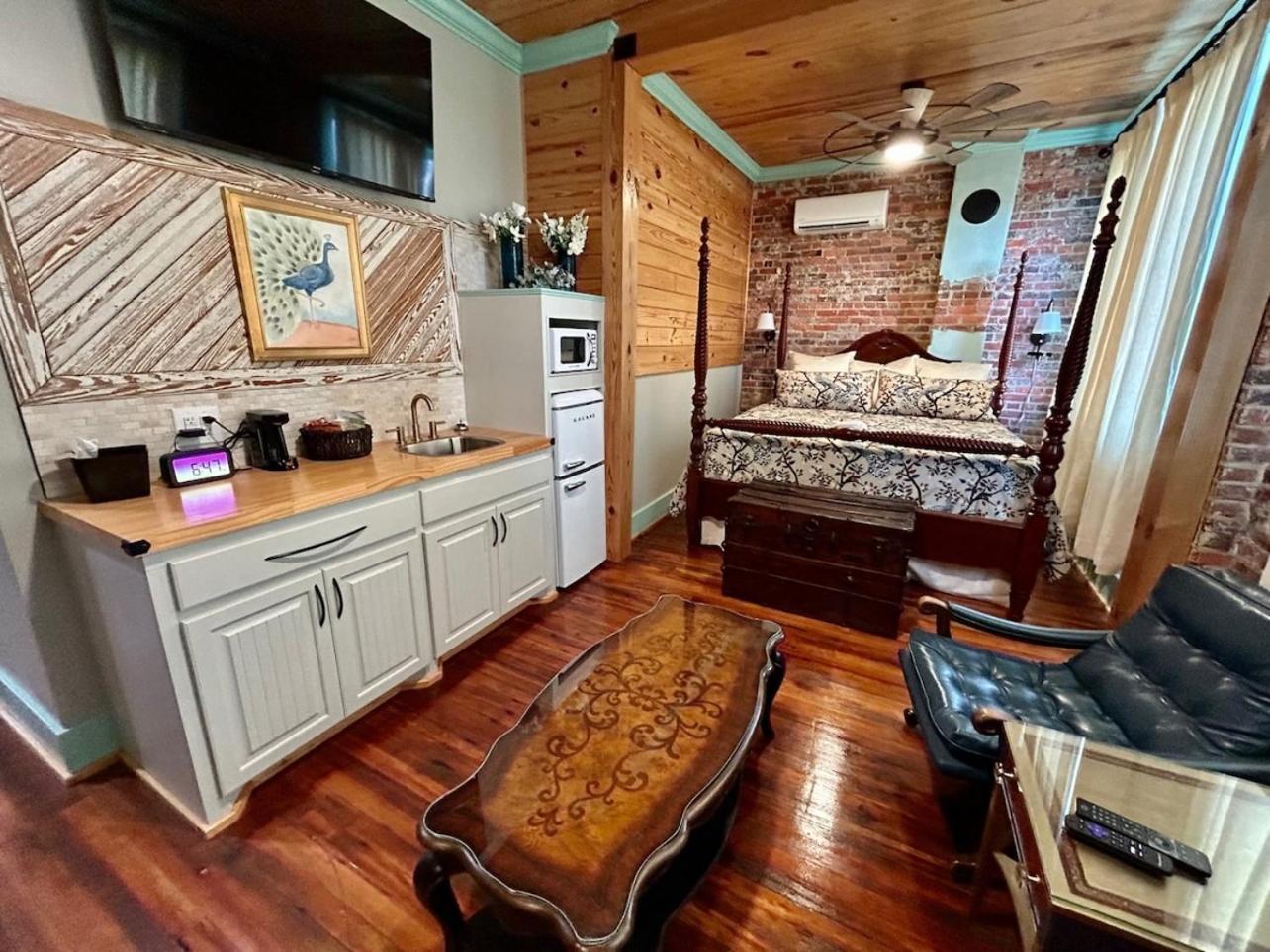 Superior King Suite