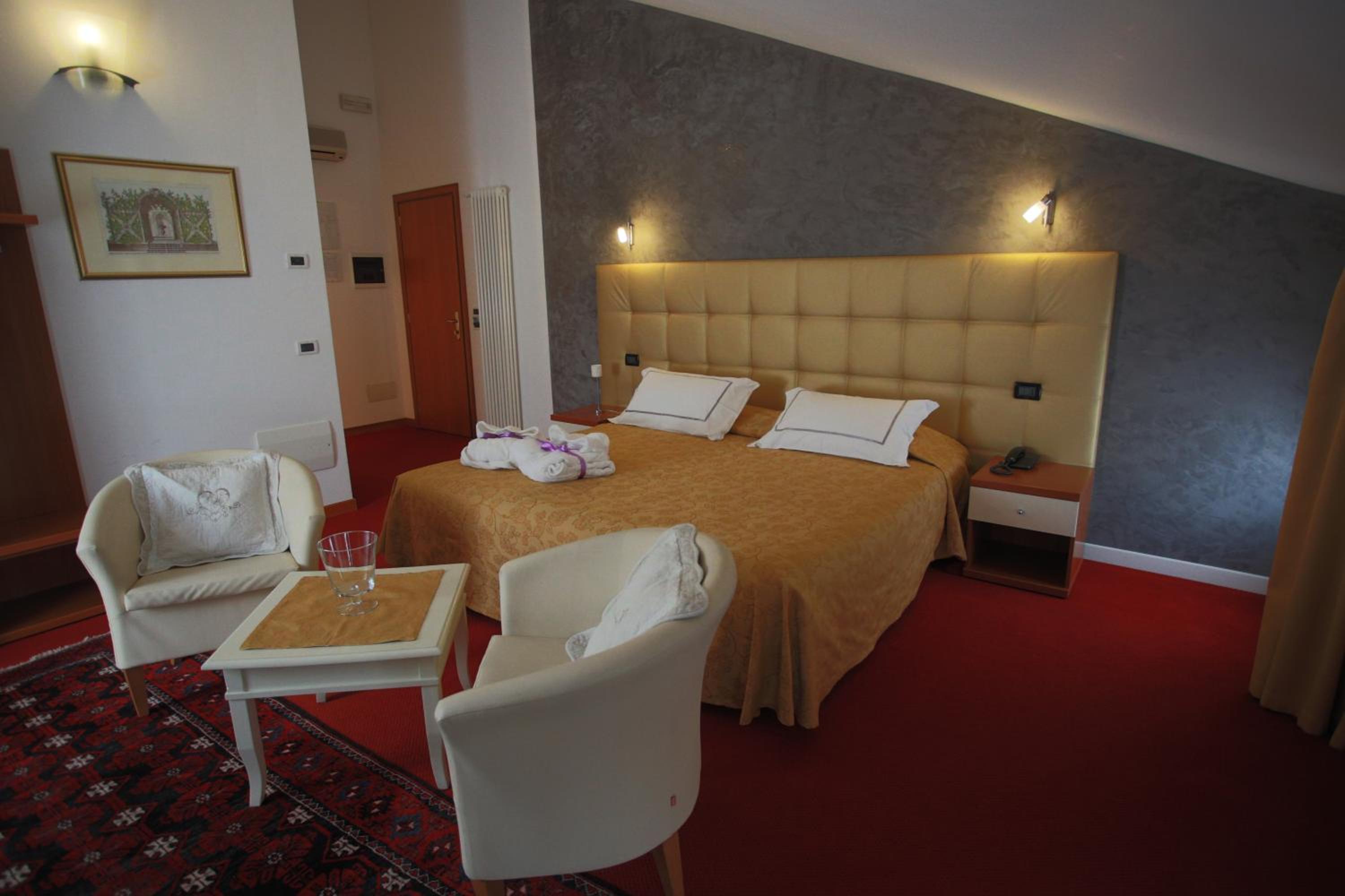 Junior Suite photo 1