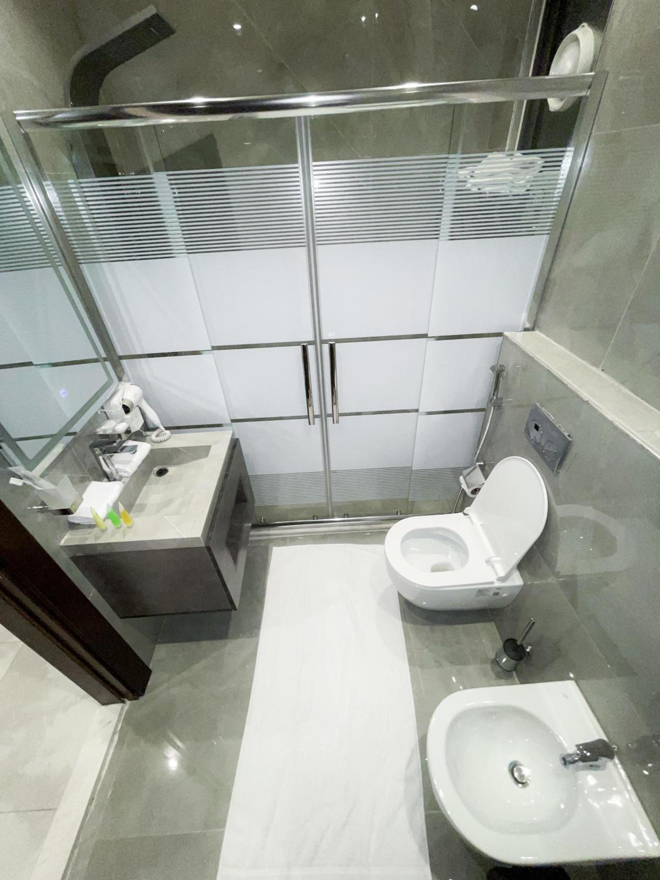 Single Room photo 1