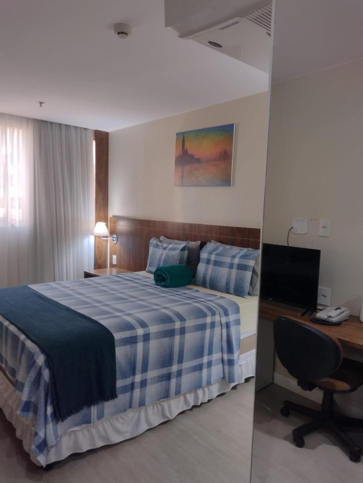 One-Bedroom Premier Apartment