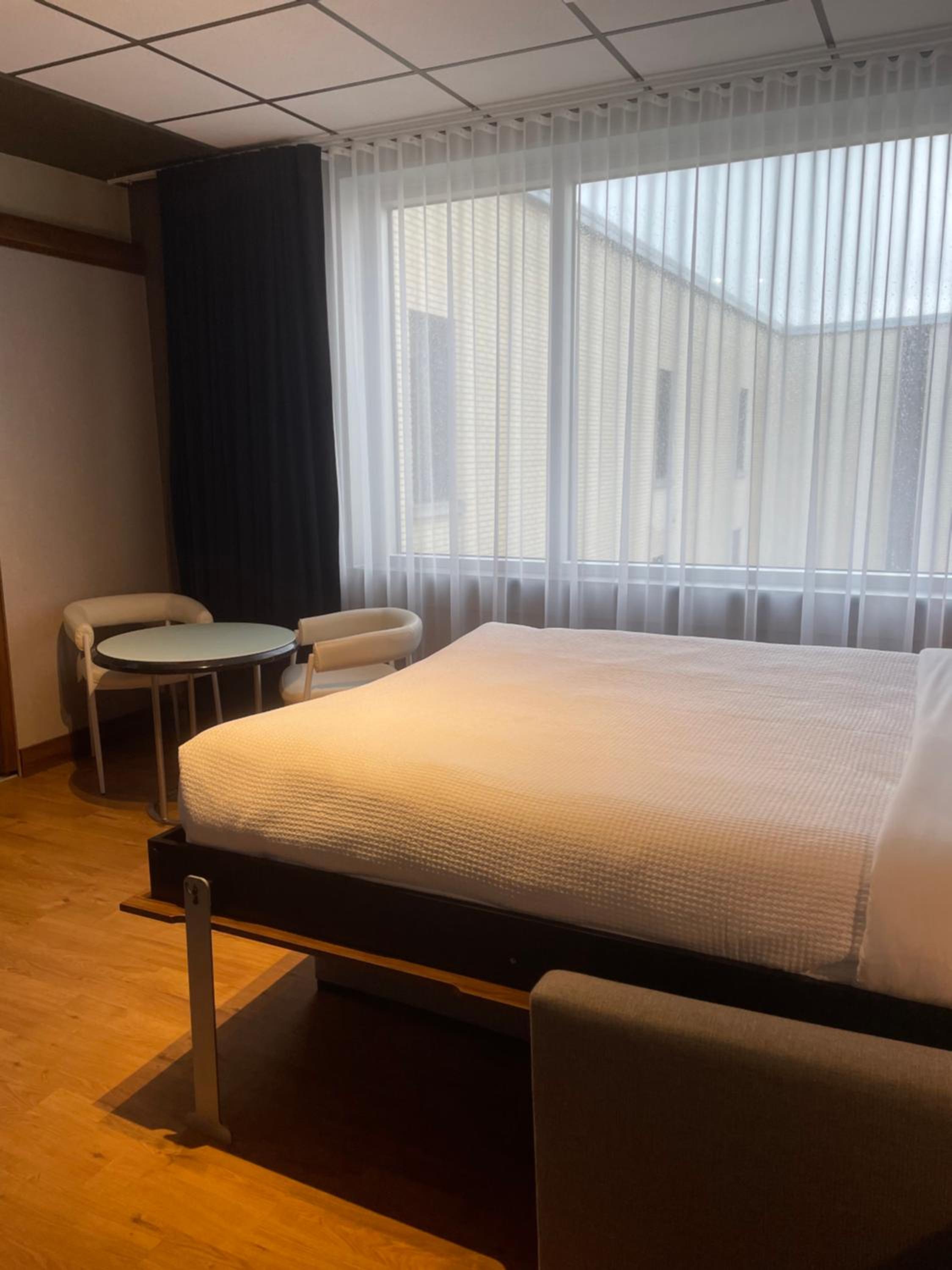 Deluxe Queen Room - Photo 2