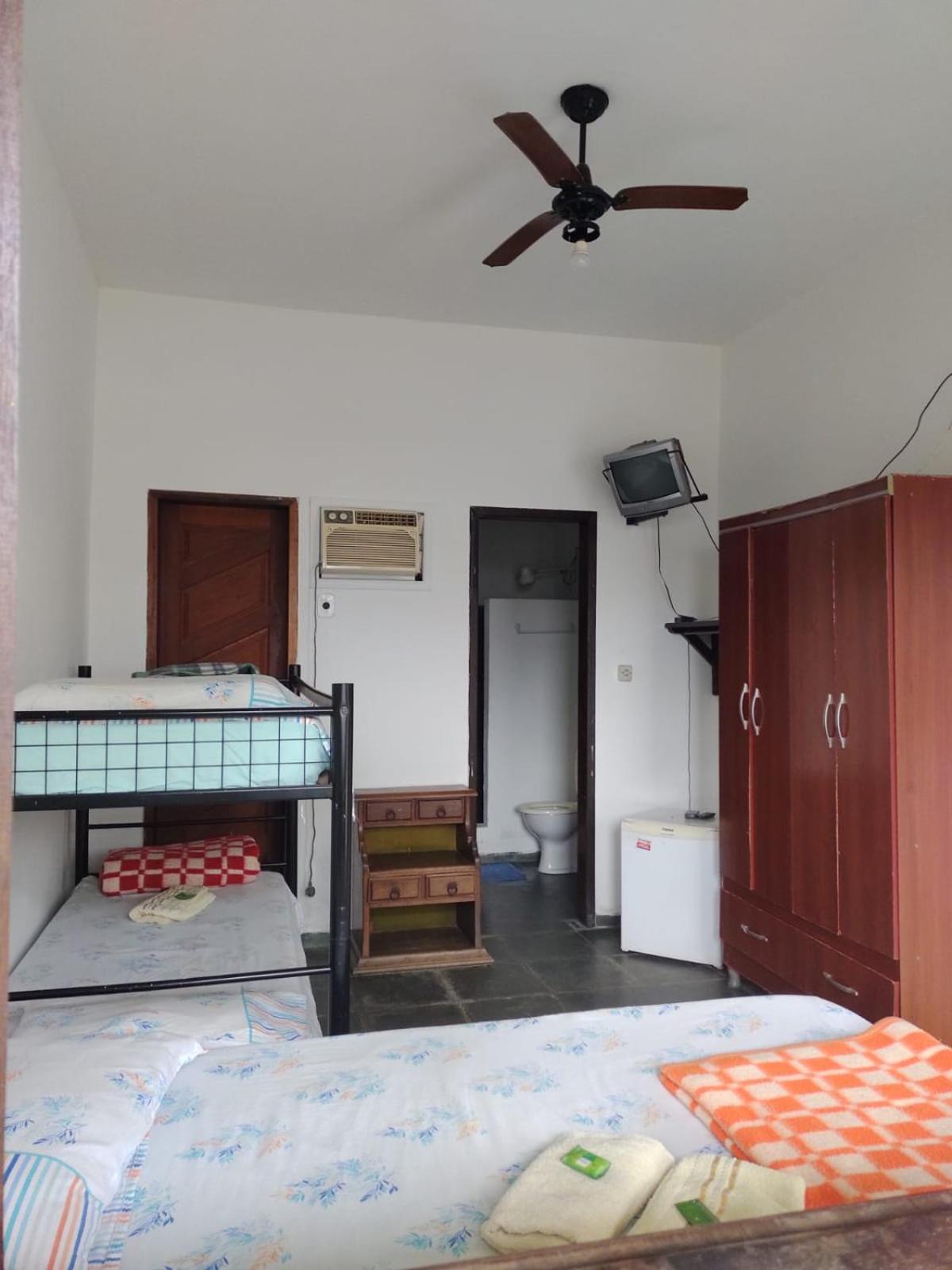 Triple Room with Private Bathroom photo 1