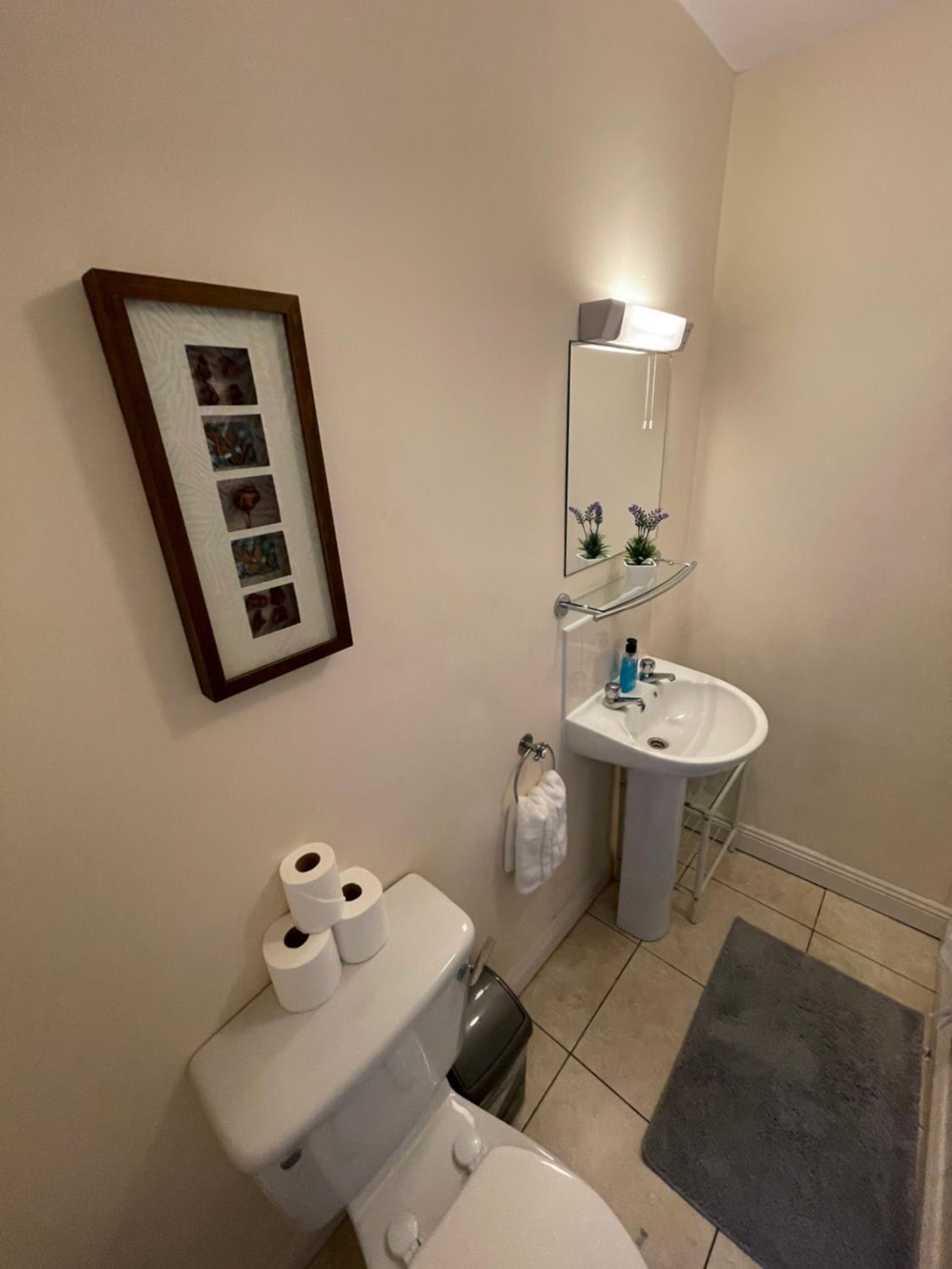 Standard Double Room with Shared Bathroom photo 3
