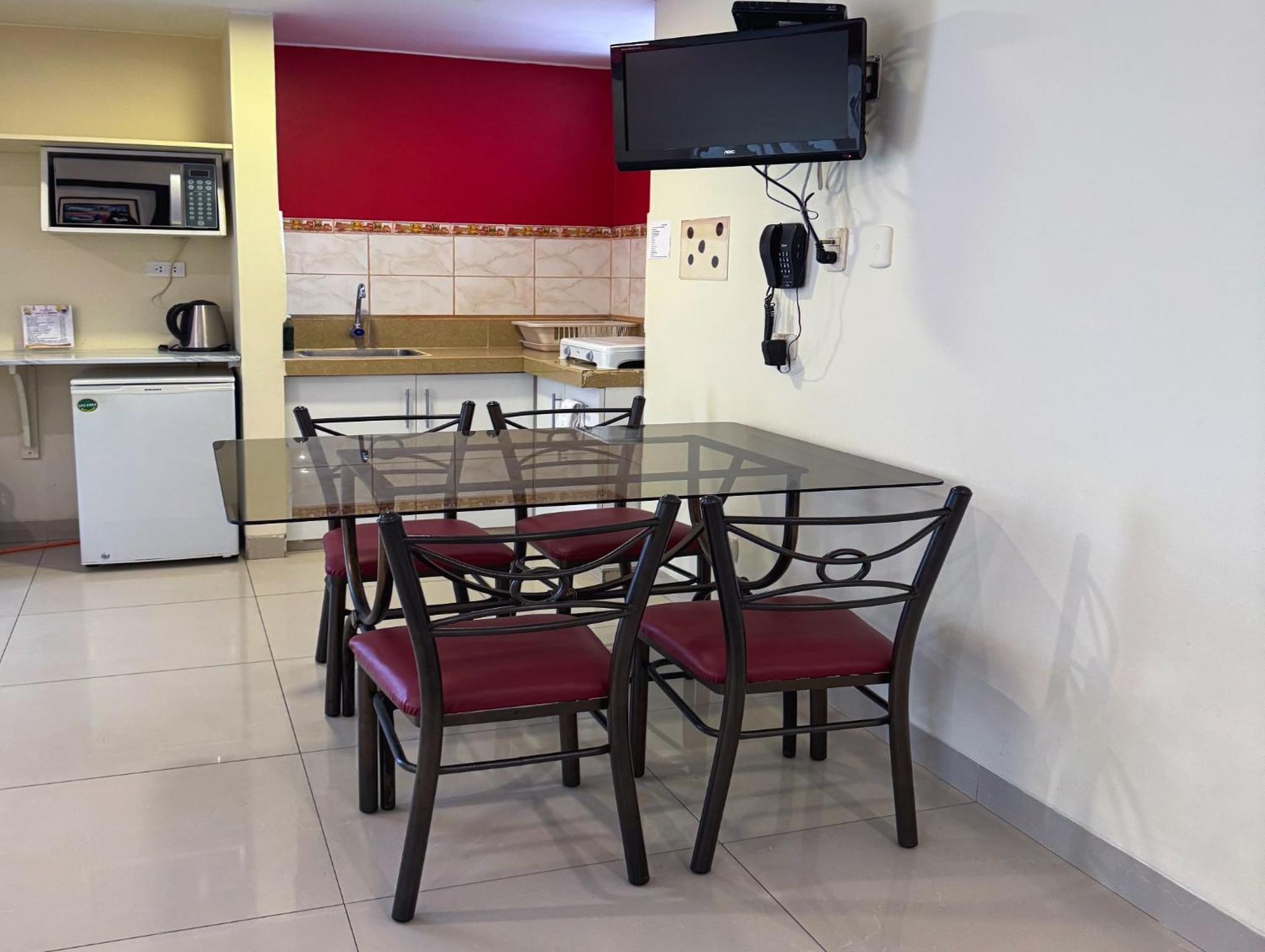 Apartment (4 Adults) - Photo 2