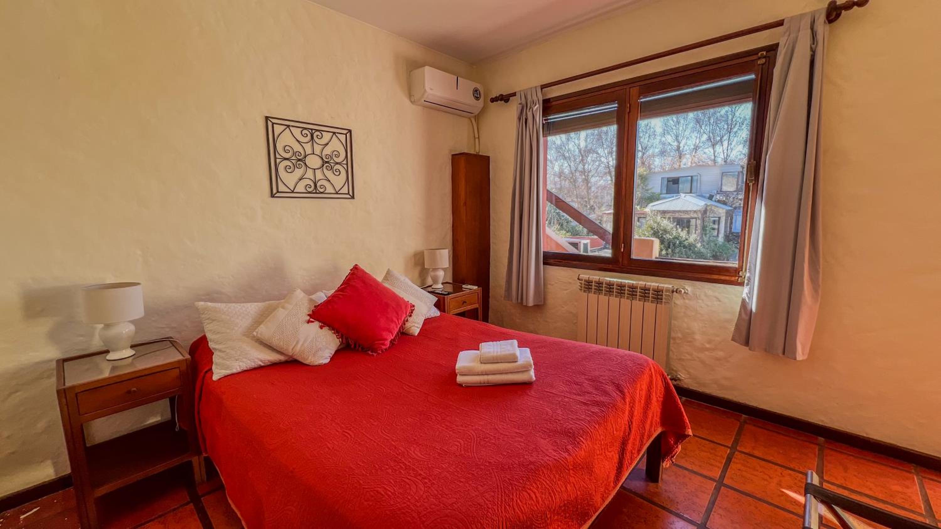 Standard Single Room with Private Bathroom photo 1