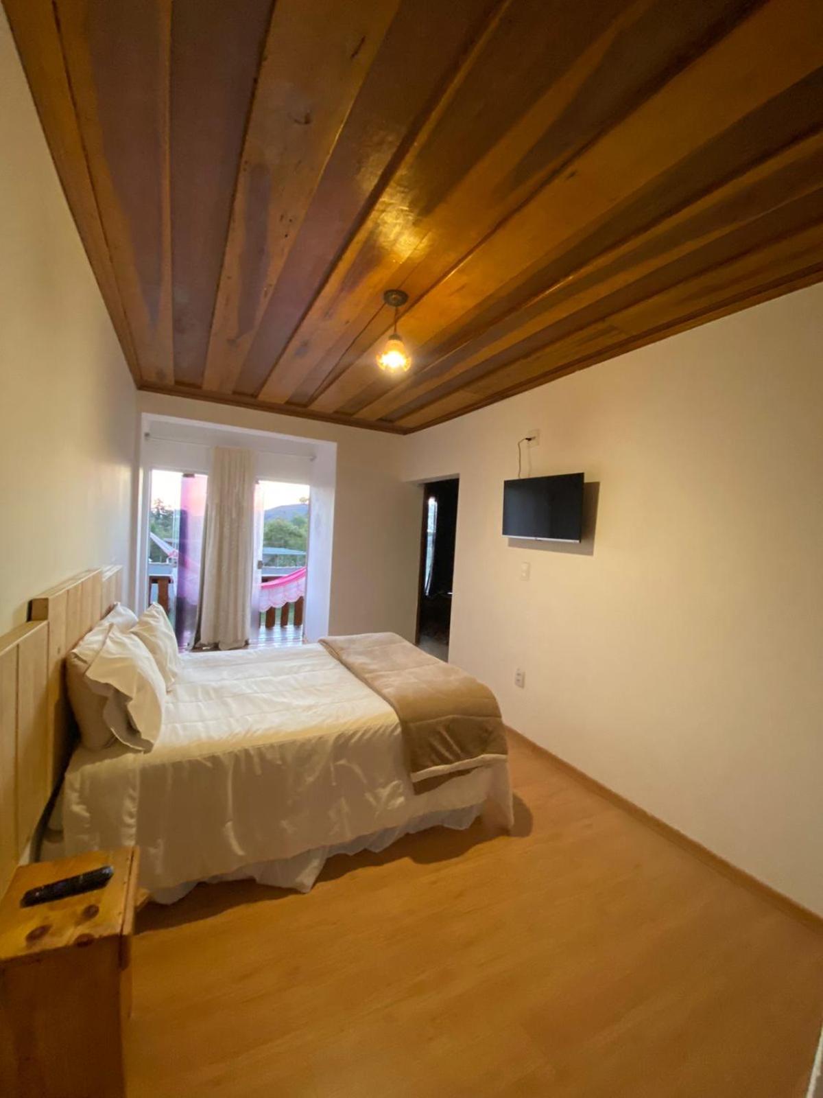 One-Bedroom Suite photo 1