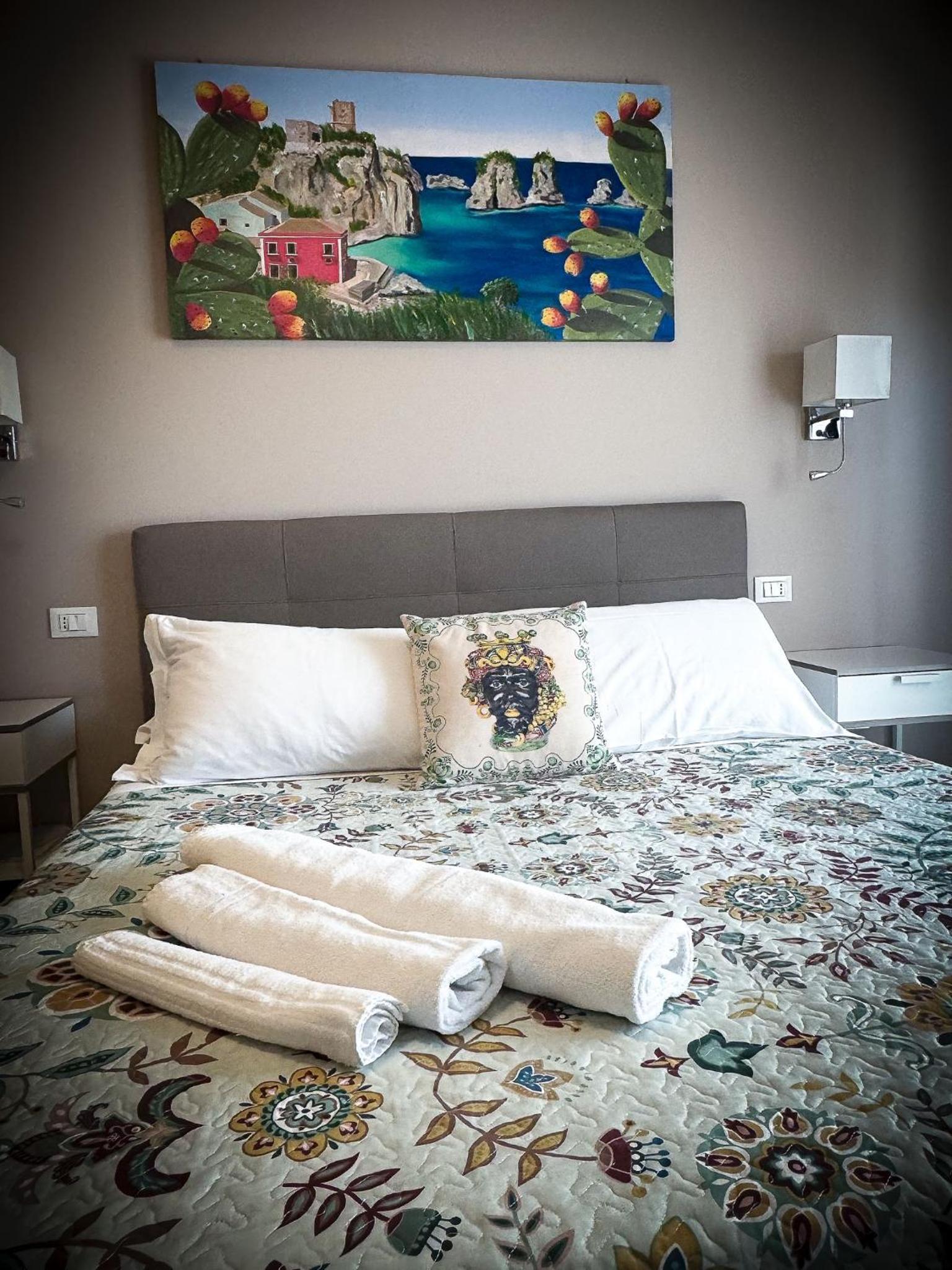 Large Double Room