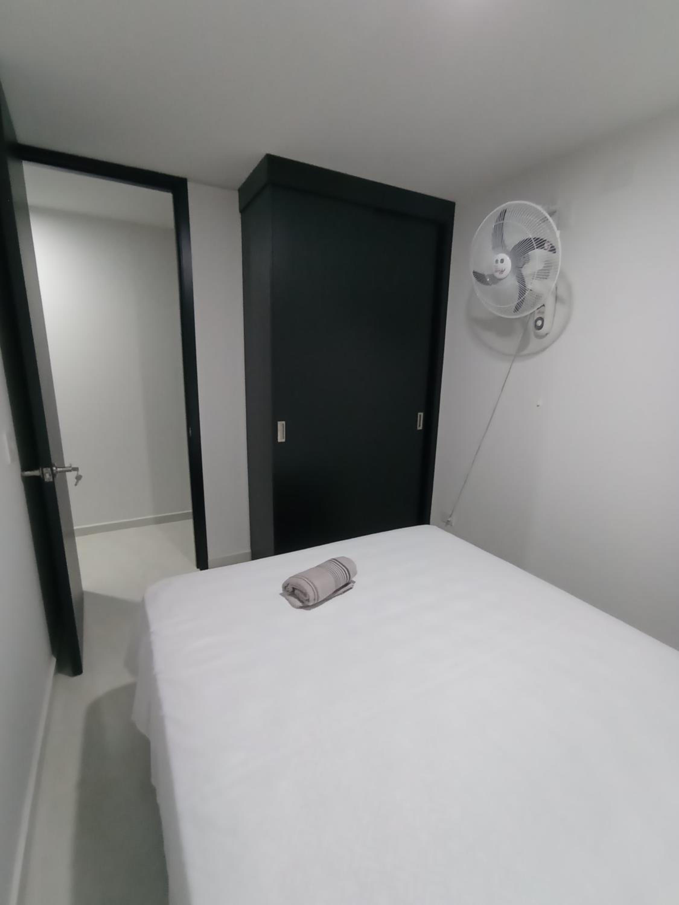 Three-Bedroom Apartment with Balcony photo 2
