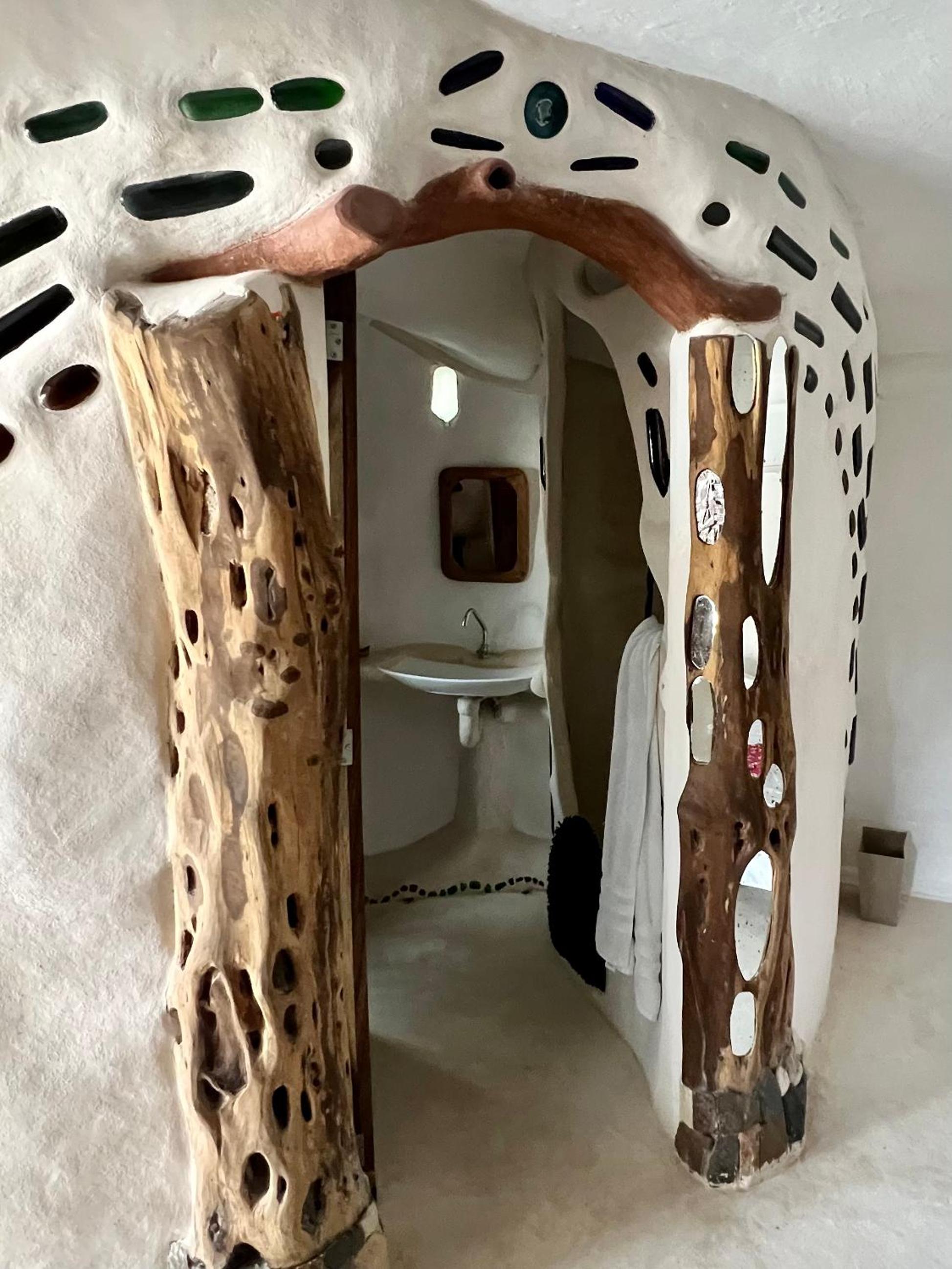 Deluxe Junior Suite - Photo 8