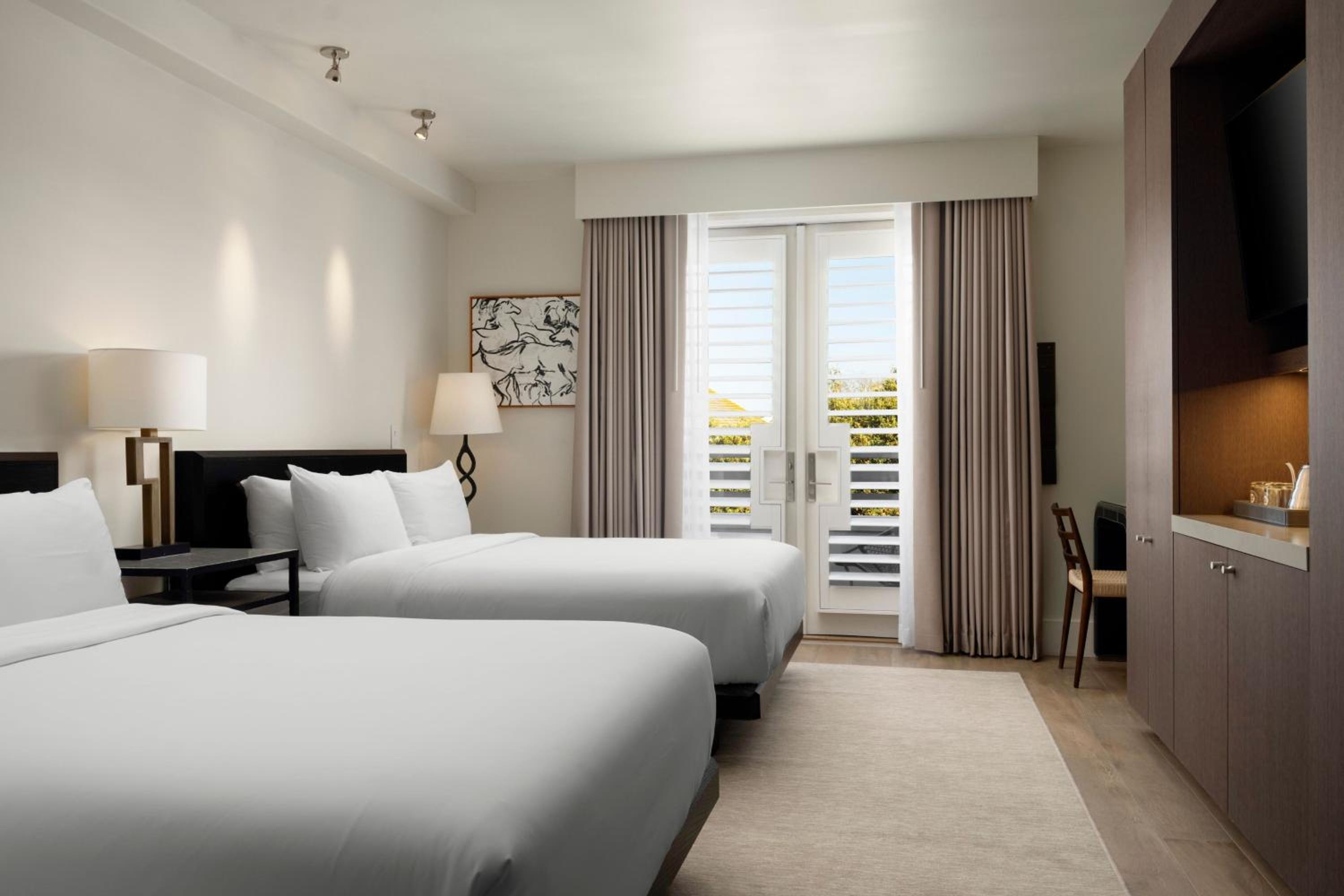 Queen Room with Two Queen Beds with Balcony and City View - Photo 1
