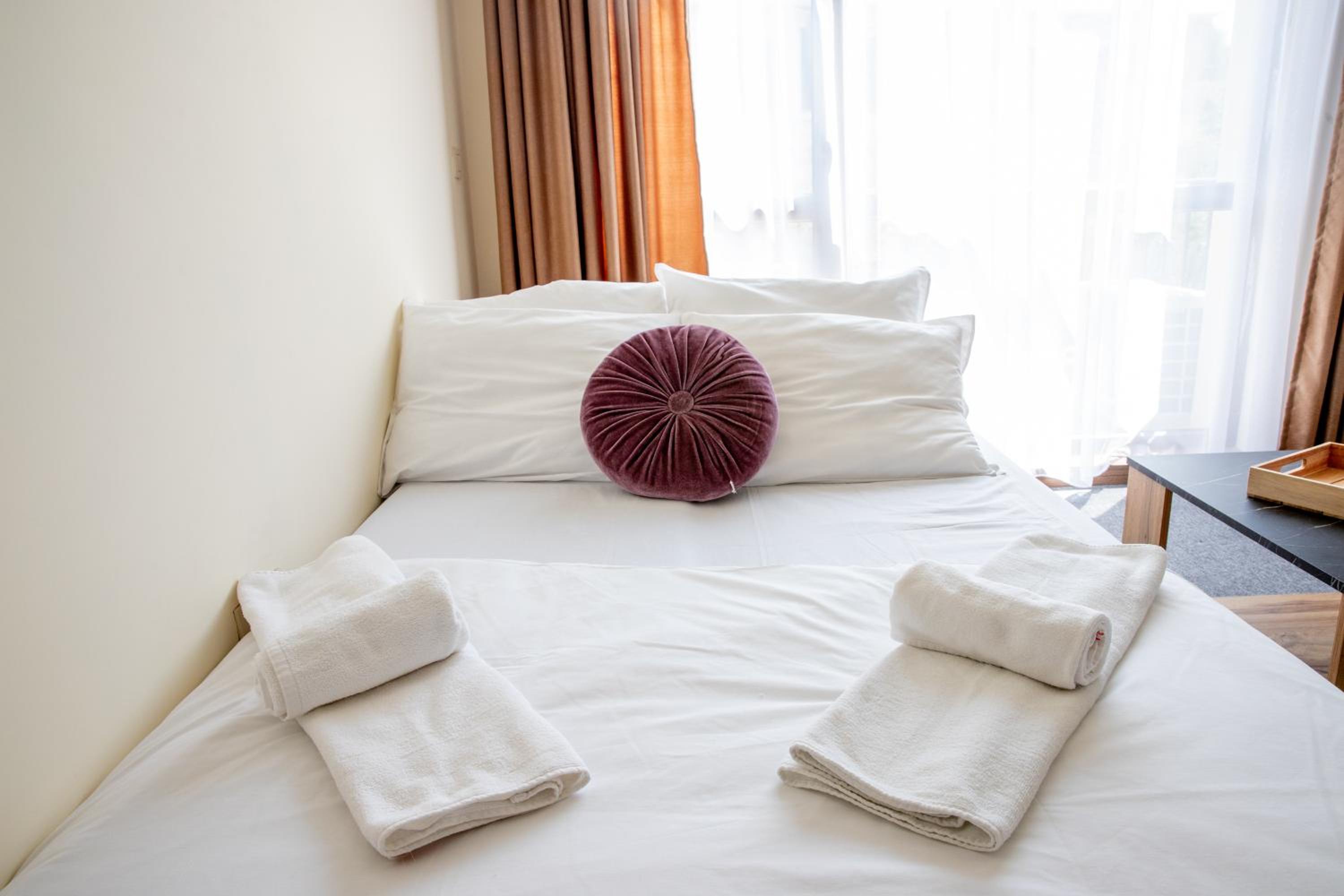 One-Bedroom Apartment photo 3