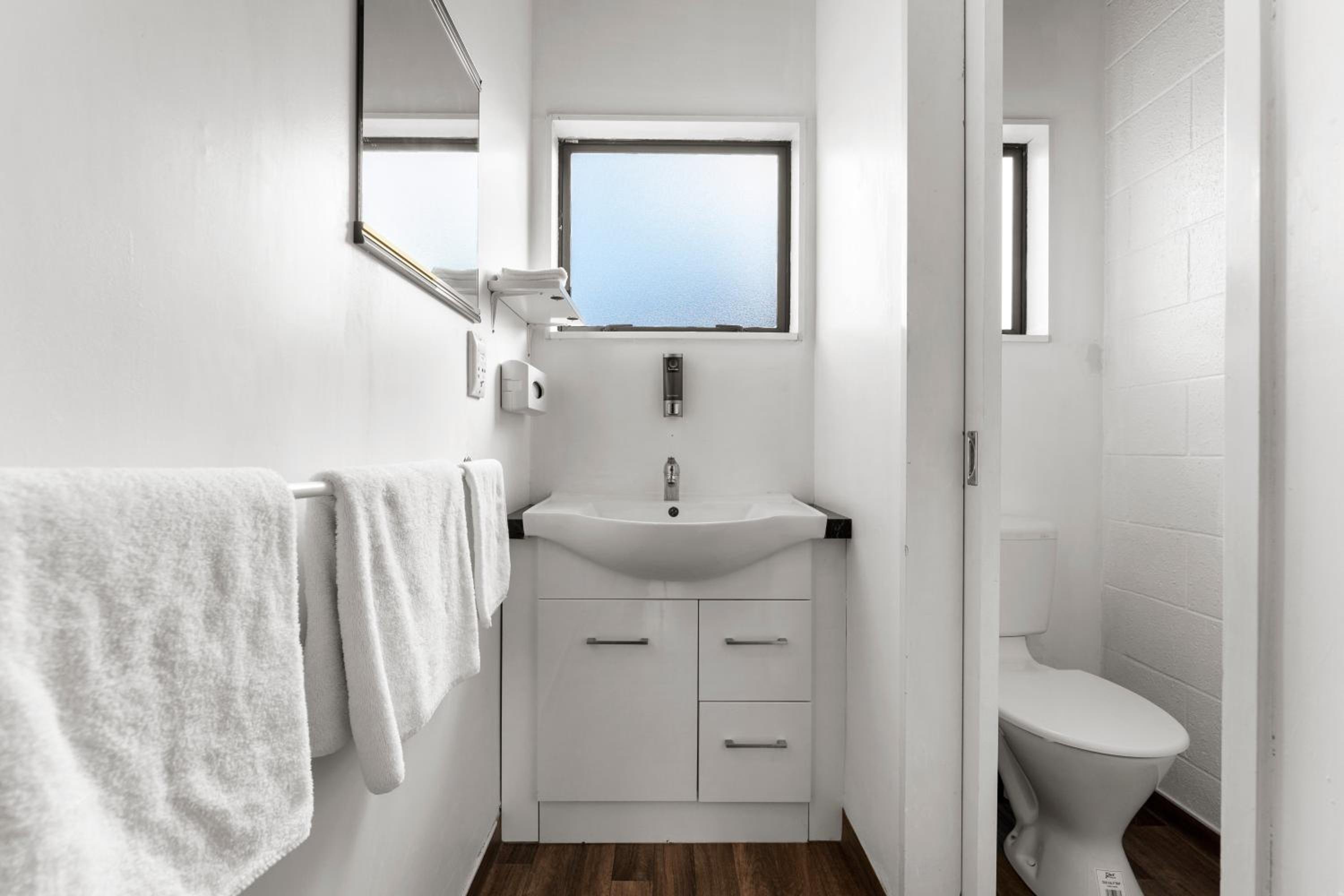 Standard Double or Twin Room photo 2