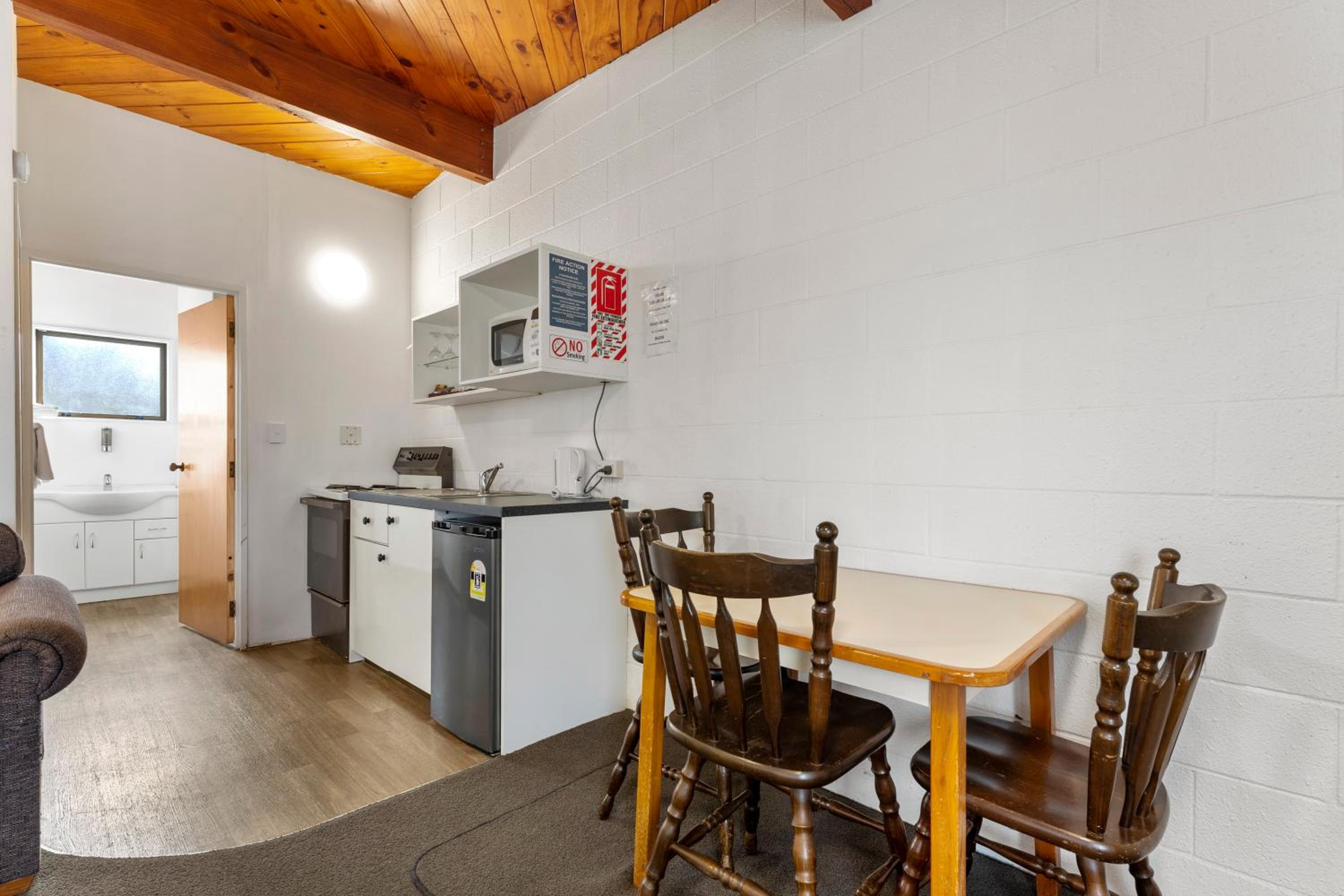Standard Double or Twin Room photo 3