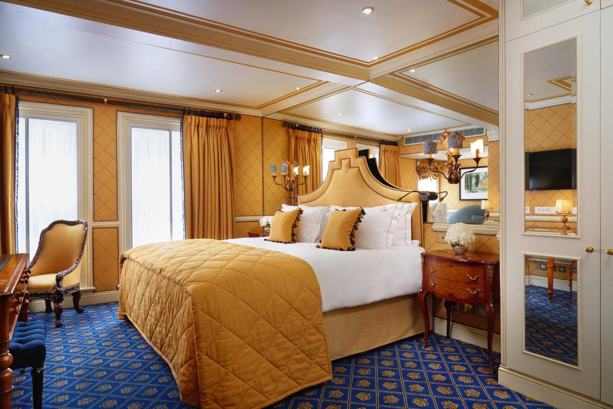 Executive King Room