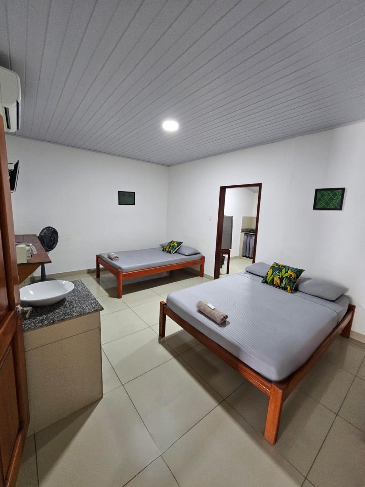 Studio Apartment photo 1