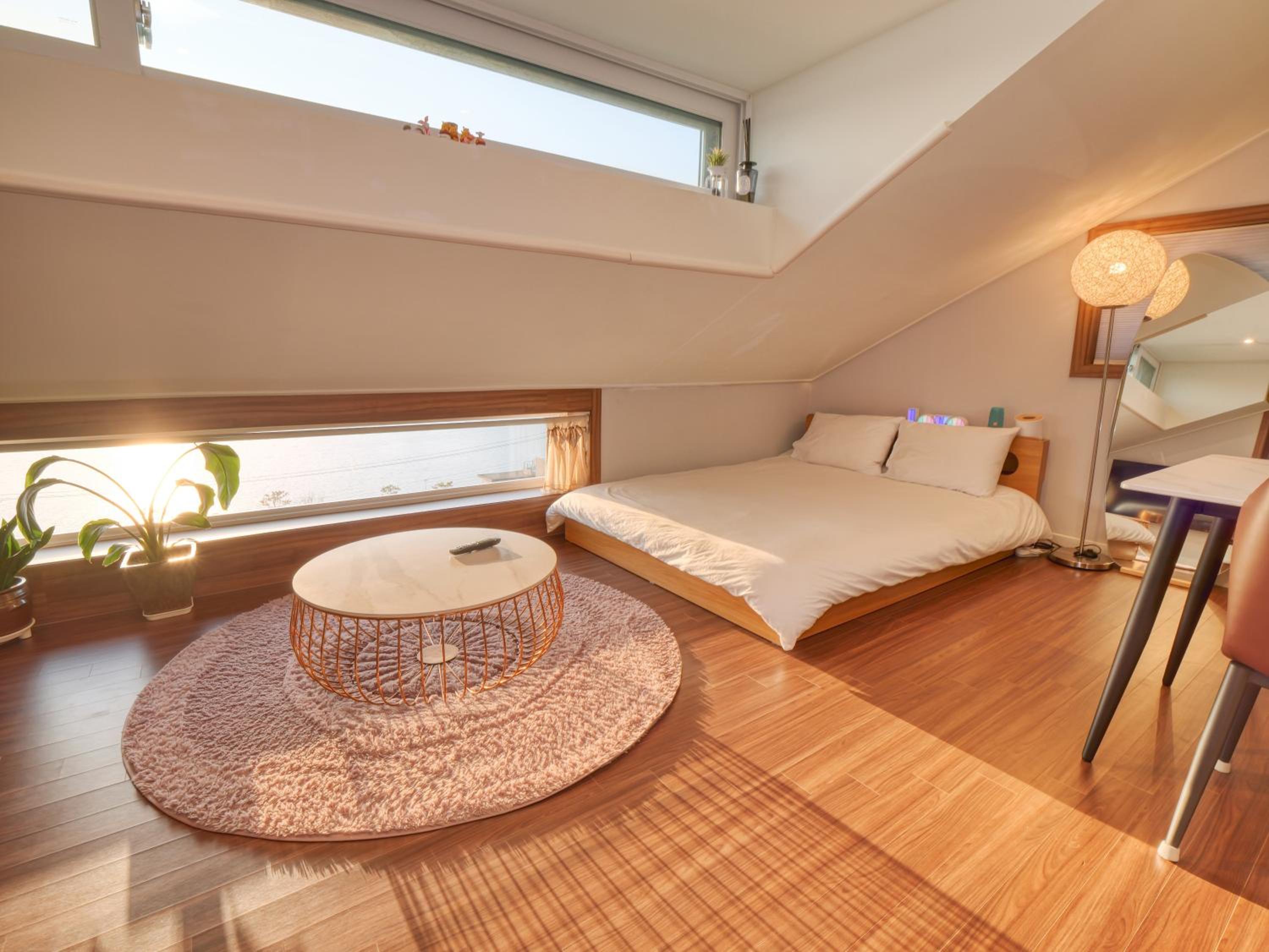 Double or Twin Room - Photo 3