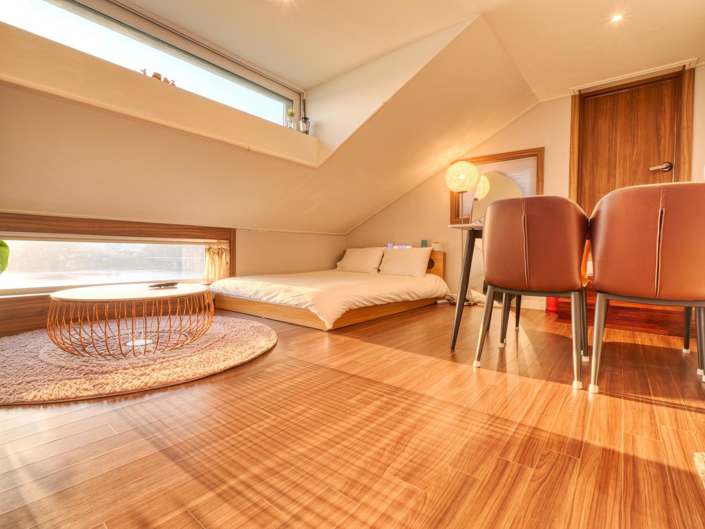 Double or Twin Room - Photo 10