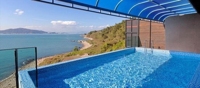 One-Bedroom Villa photo 2