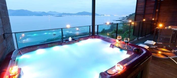 One-Bedroom Villa photo 2