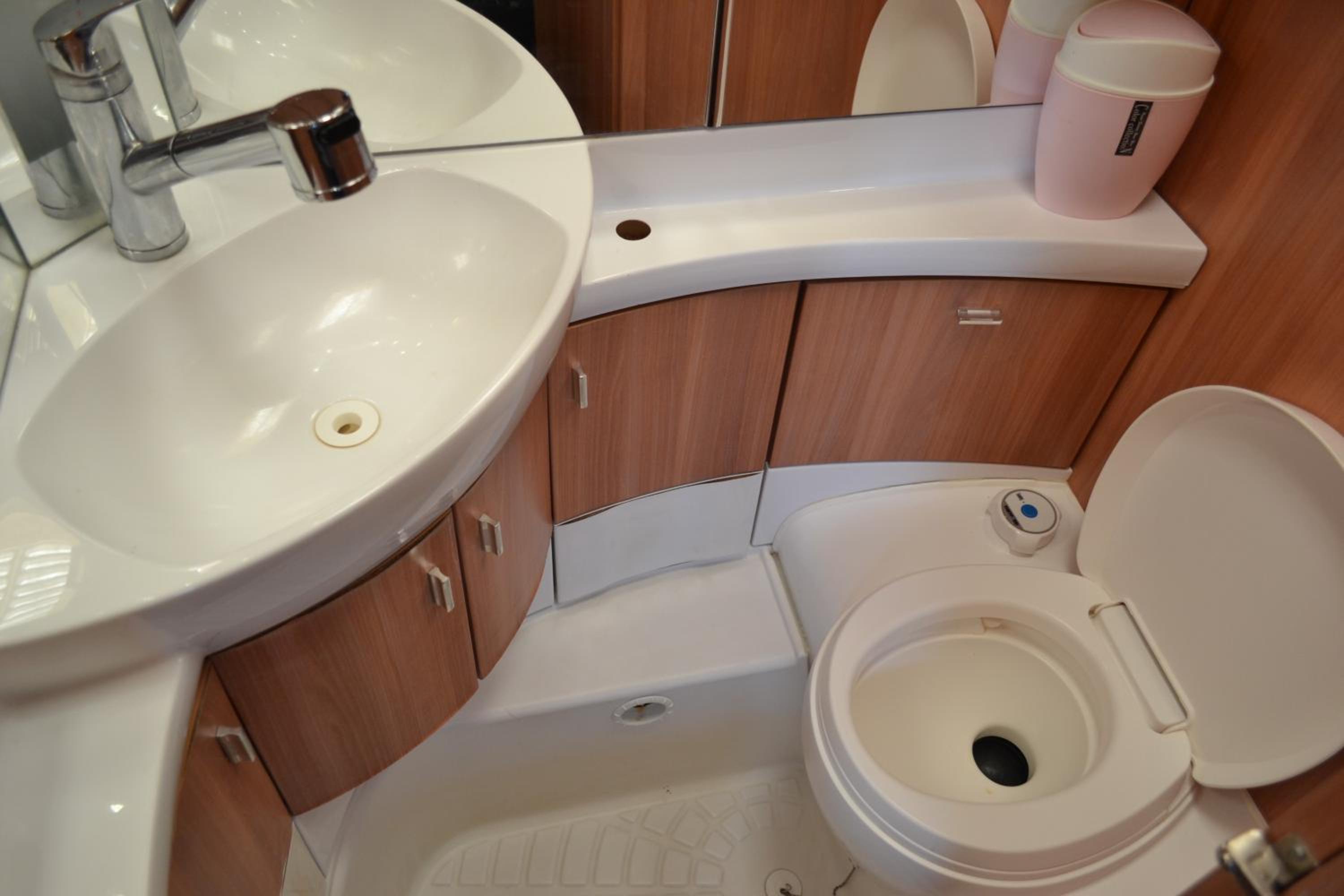 Caravan photo 3