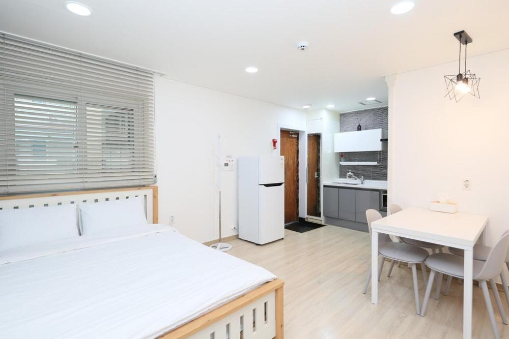 Double or Twin Room photo 1