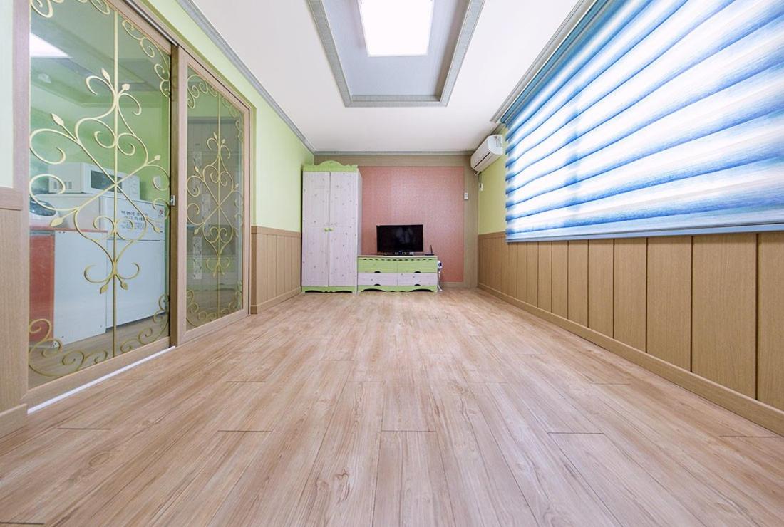 Quadruple Room - Photo 1