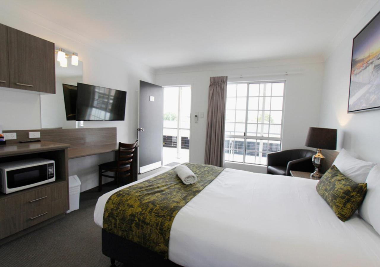 Executive Queen Room photo 3
