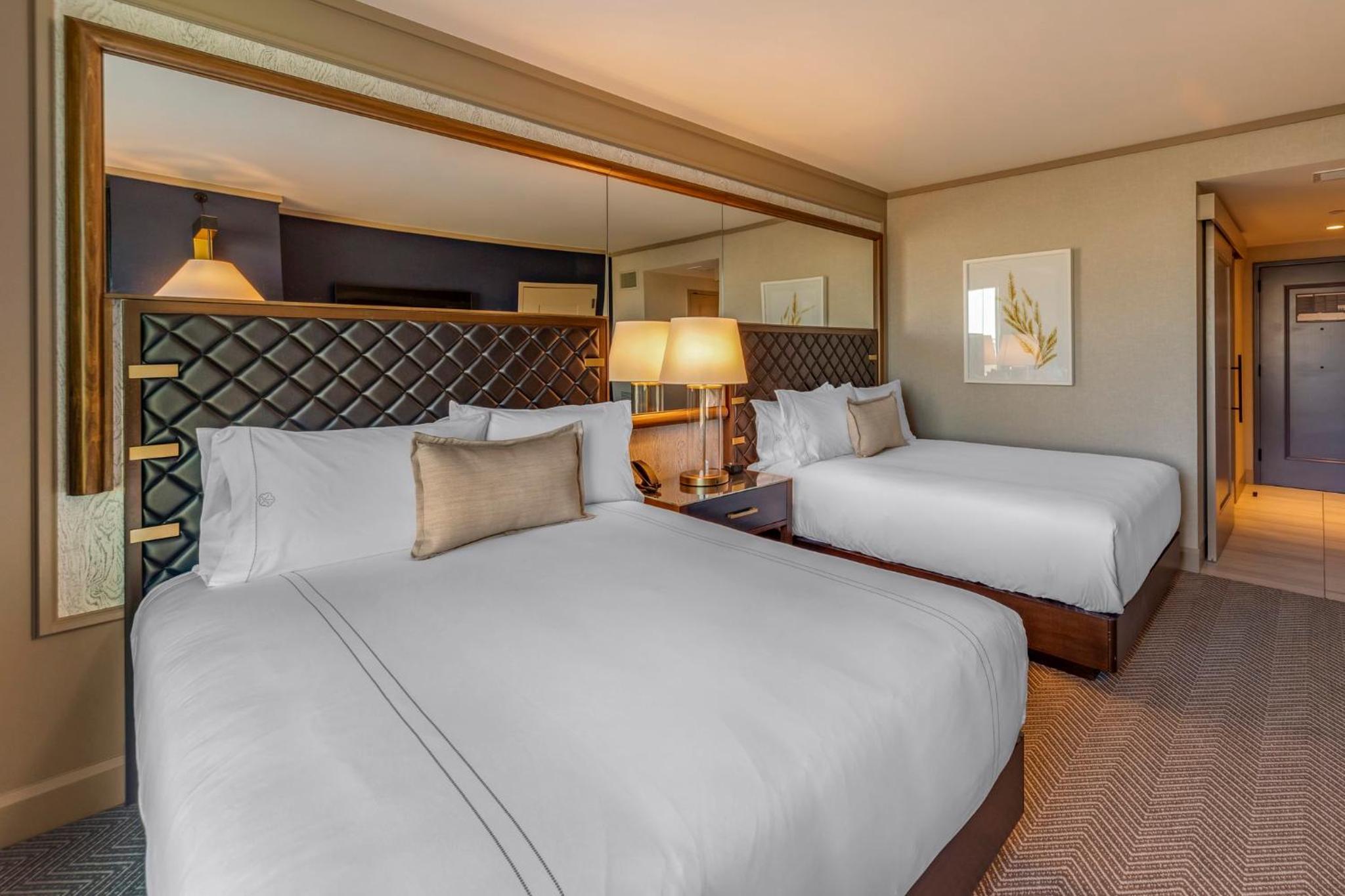 ADA Deluxe Room - 2 Queen Beds - Photo 6