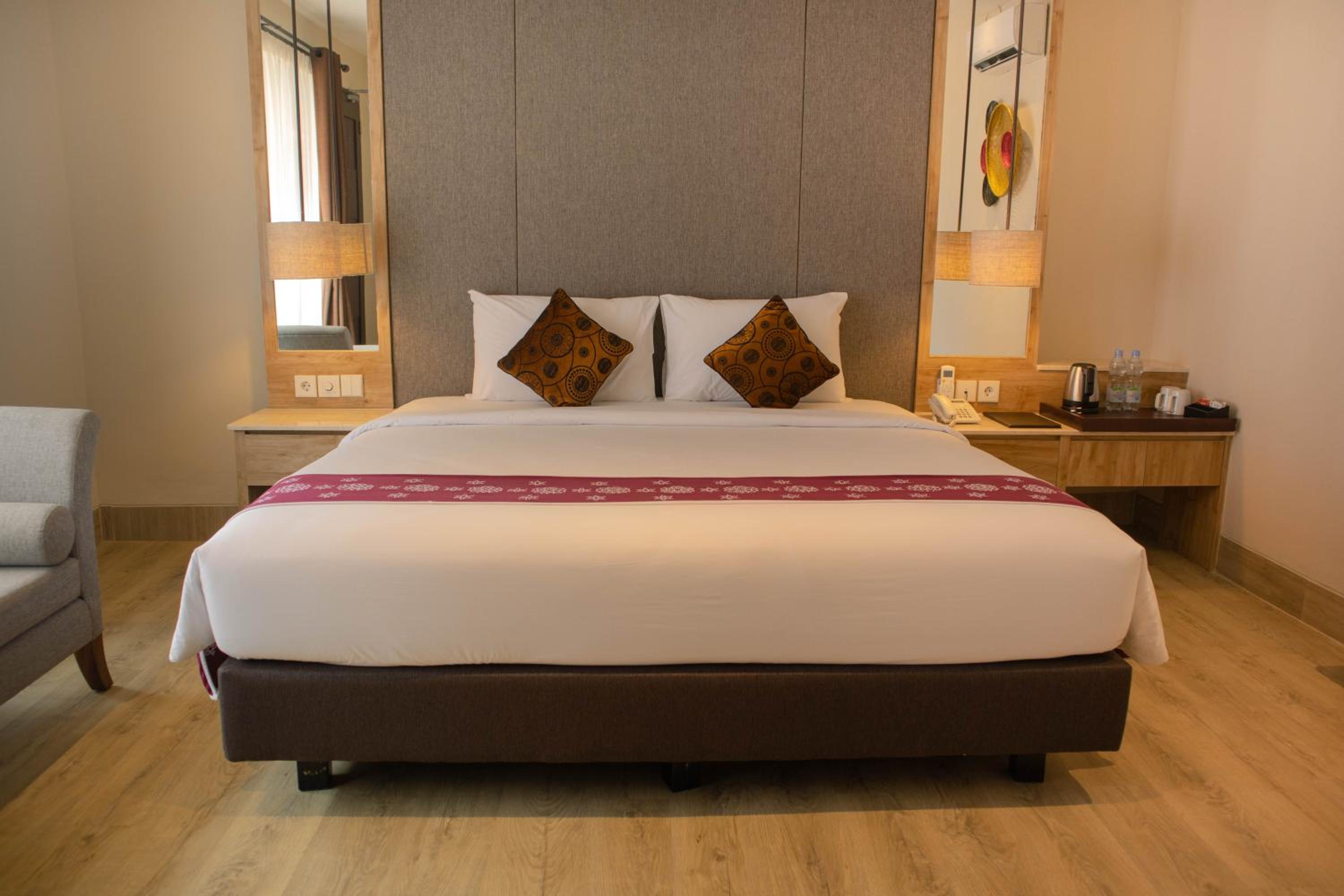 Double or Twin Room - Photo 6