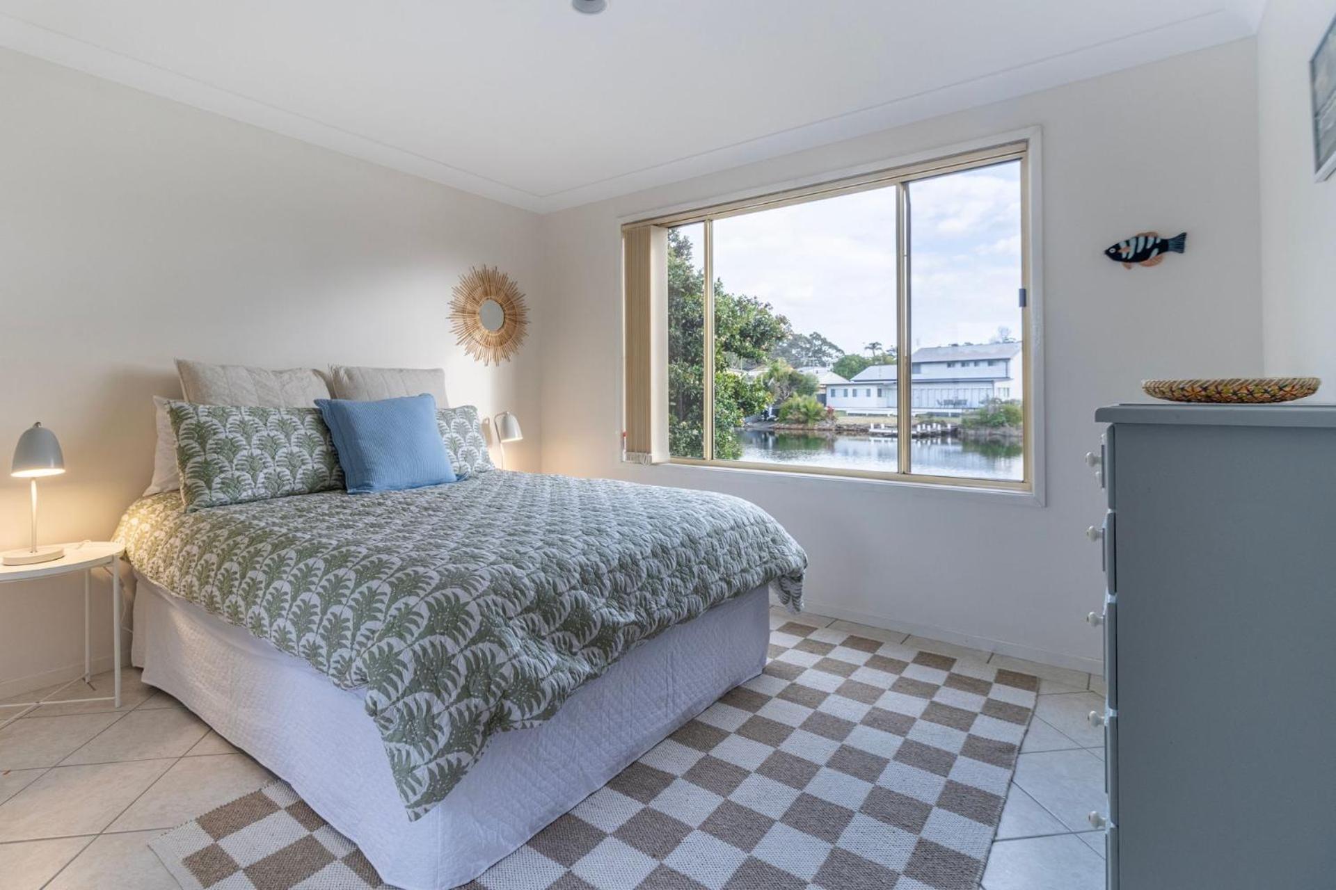 Four-Bedroom House photo 1