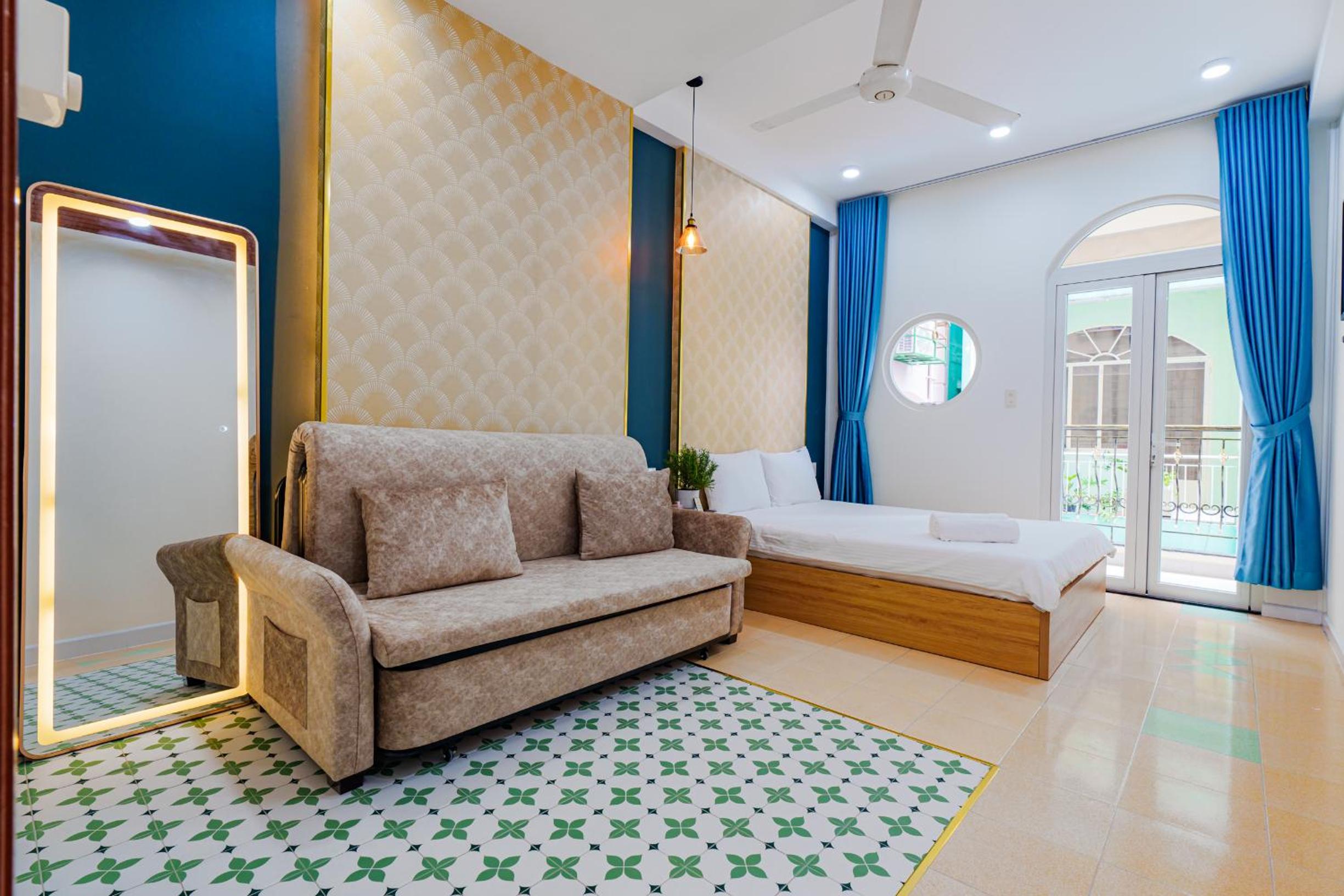 Deluxe Double Room with Balcony