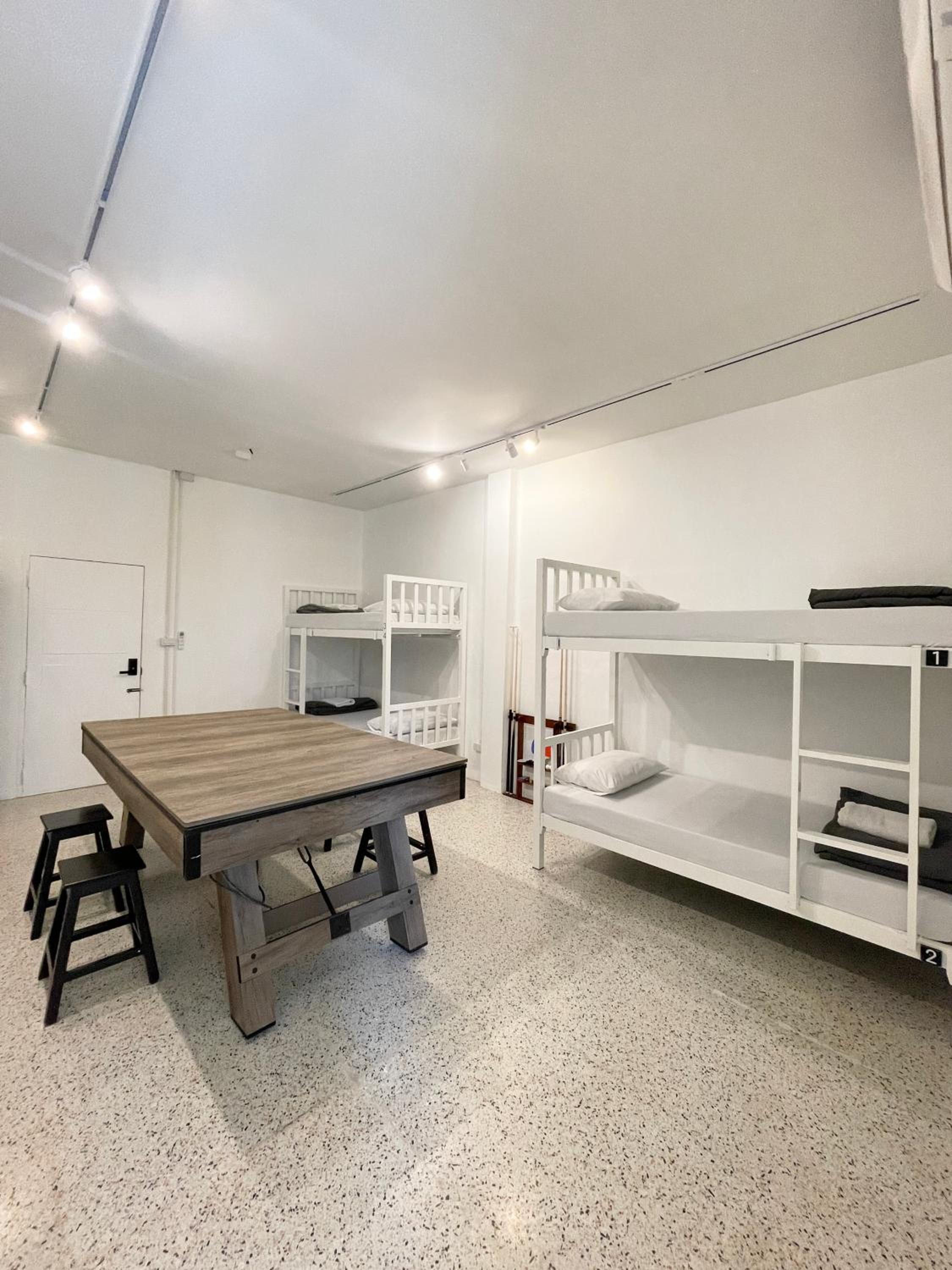 Family Studio - Photo 4