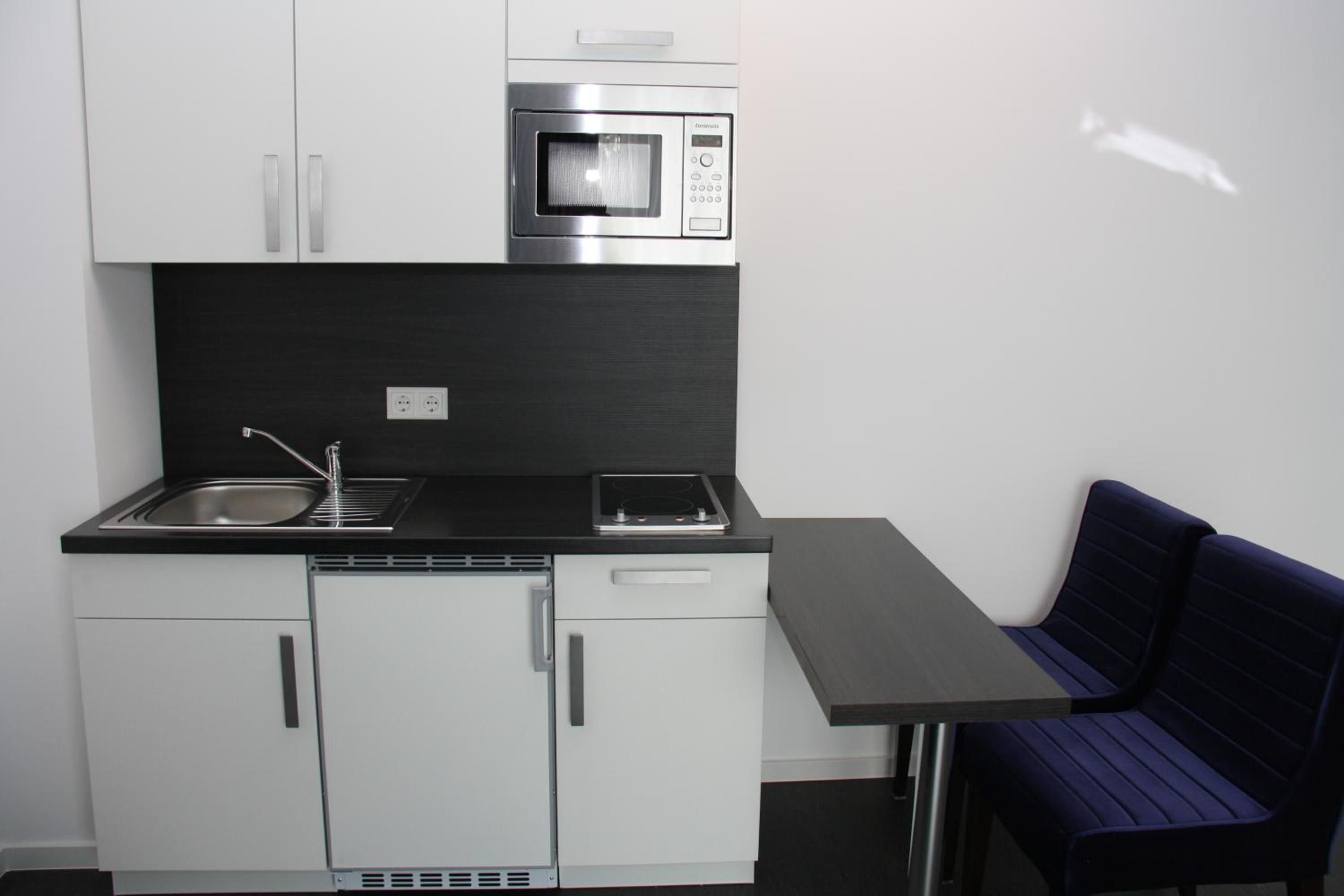 One-Bedroom Apartment photo 2