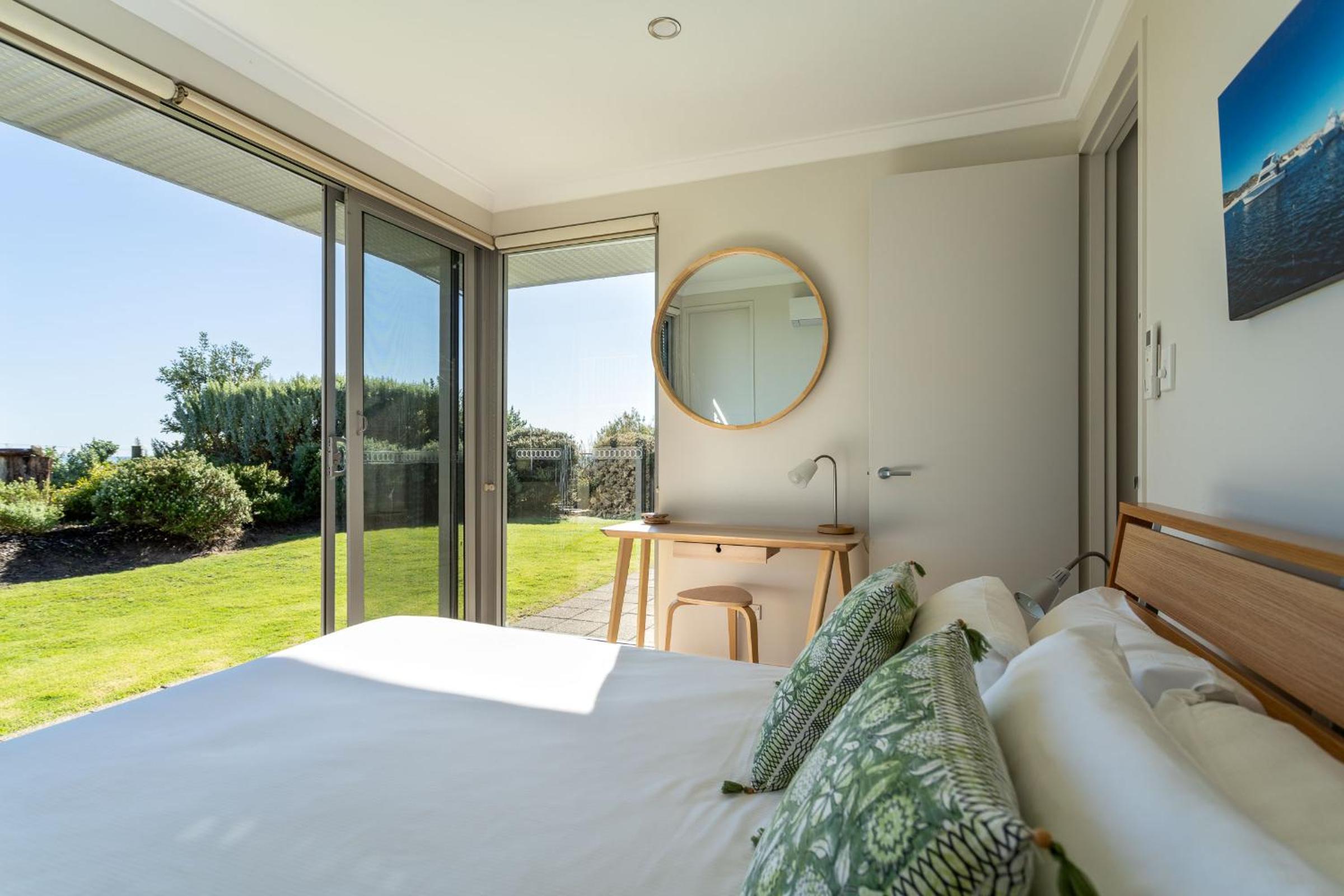 Four-Bedroom House photo 1