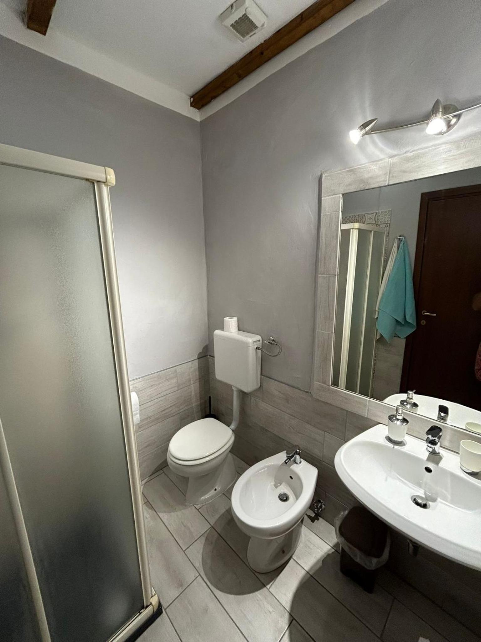 Double Room With Pool View photo 2