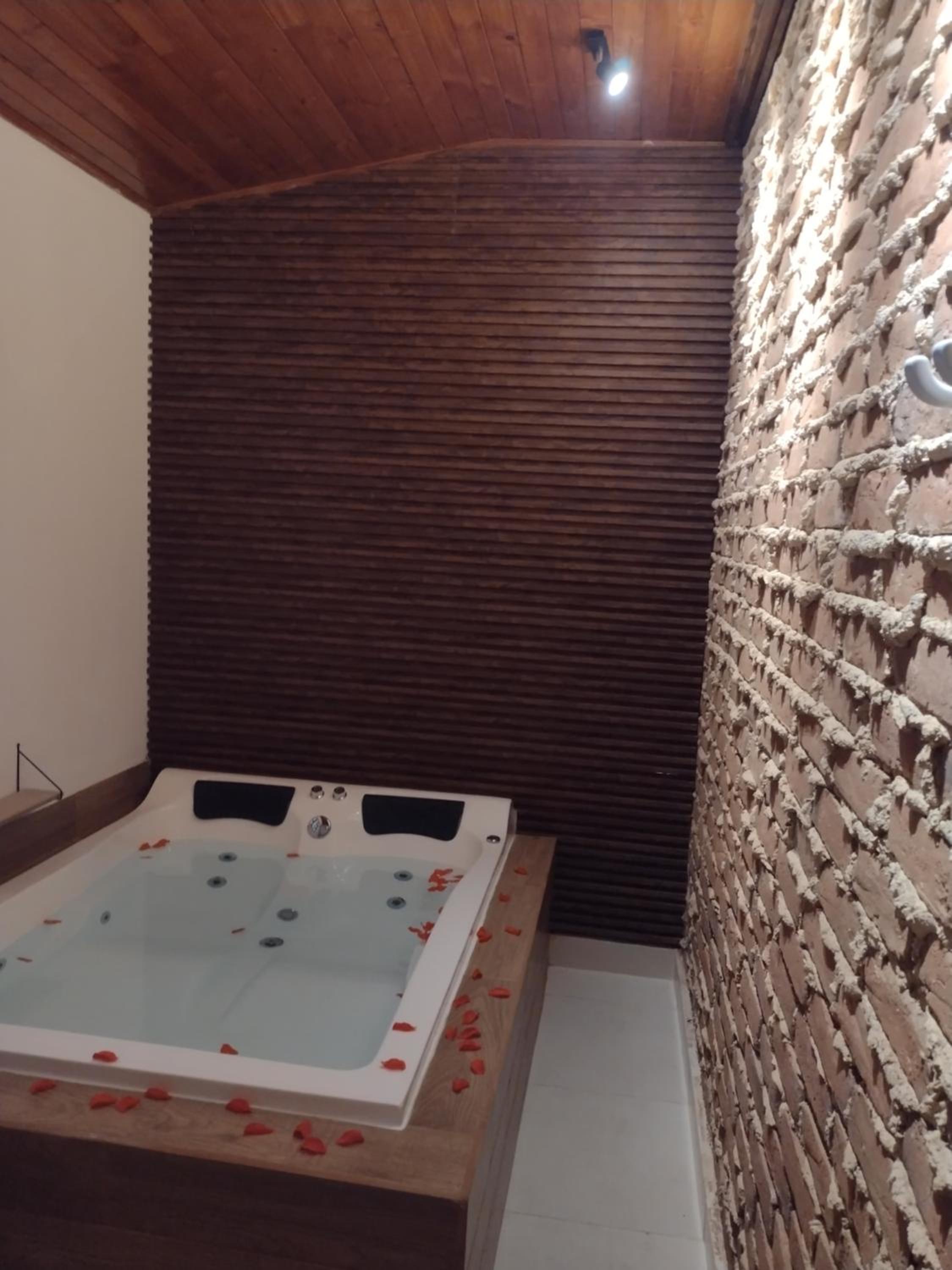 Queen Room With Spa Bath photo 3