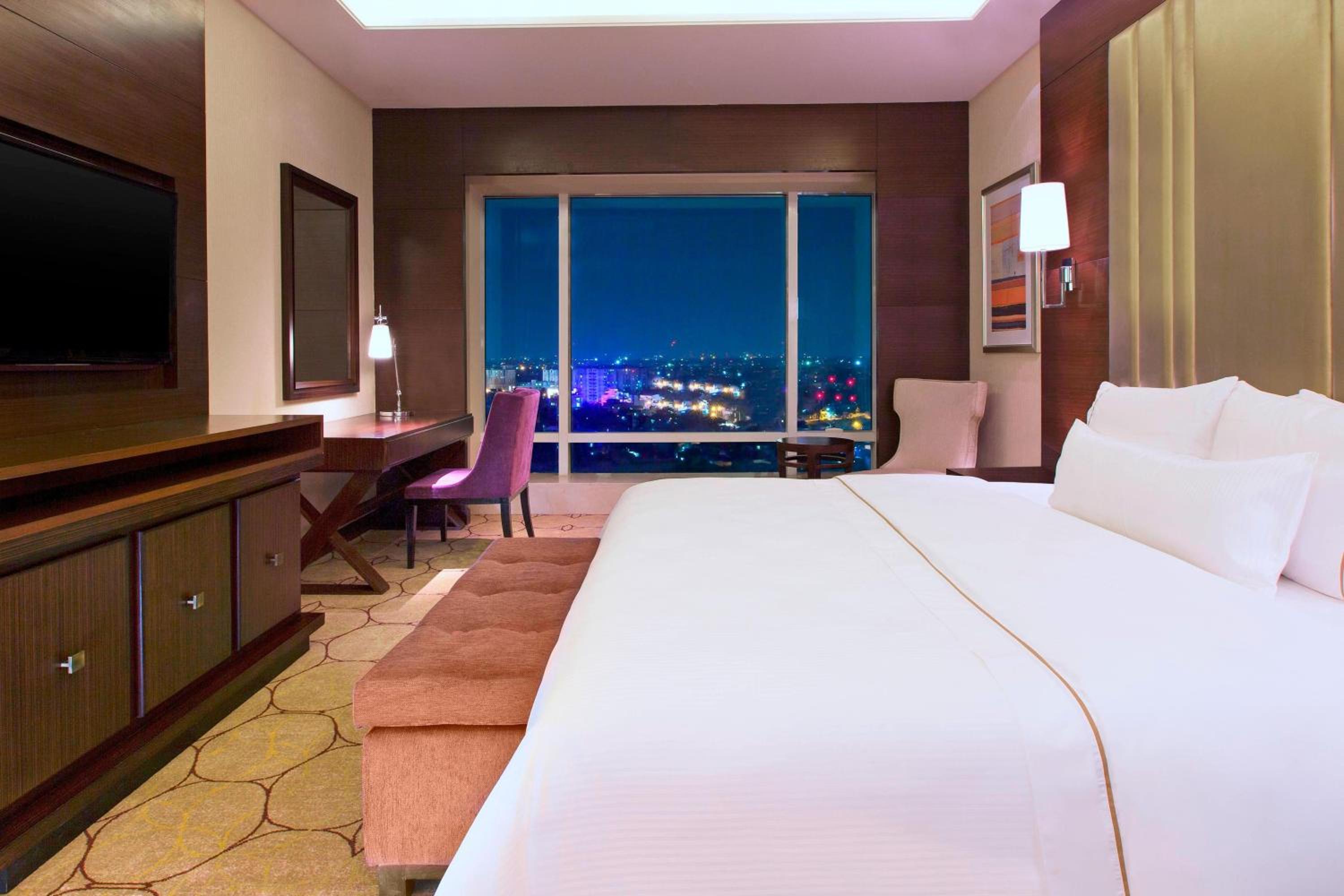 Presidential Suite with Executive Lounge Access