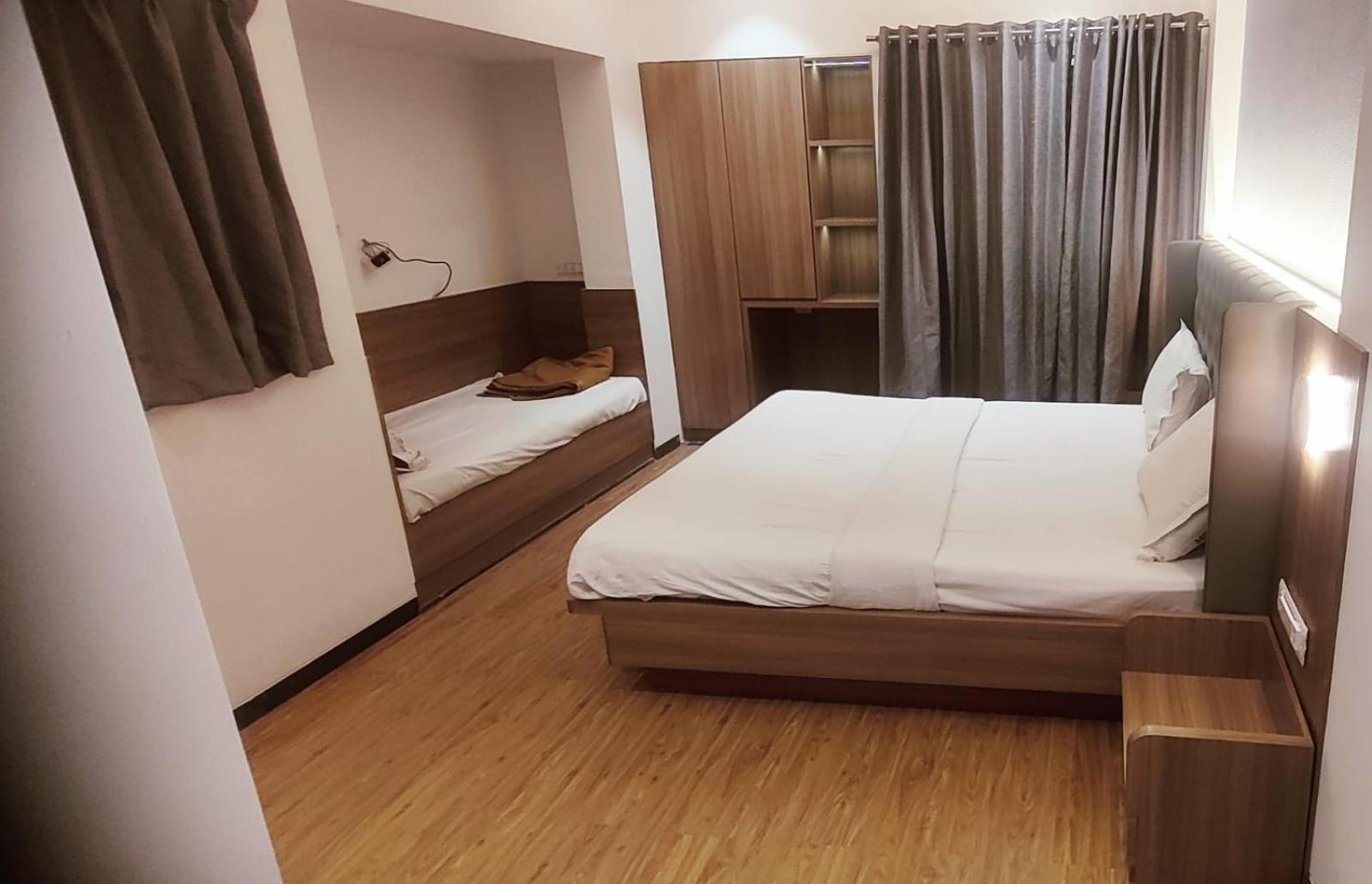 Deluxe Double Room - Photo 1