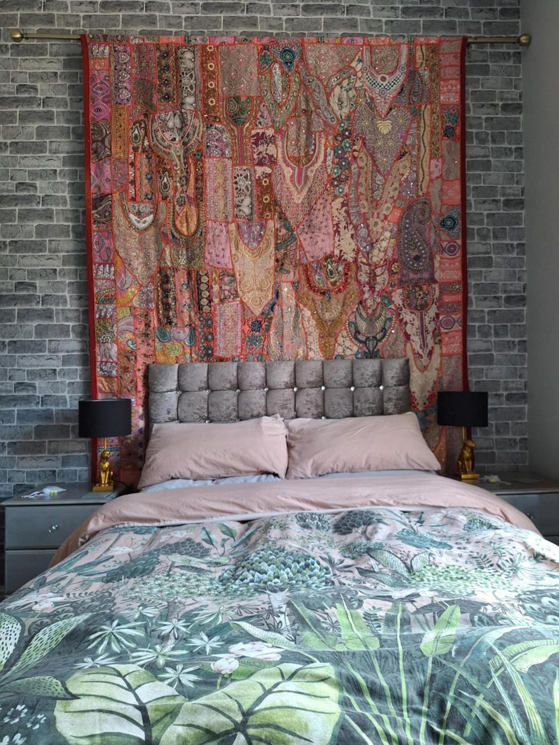 One-Bedroom Apartment - Photo 33