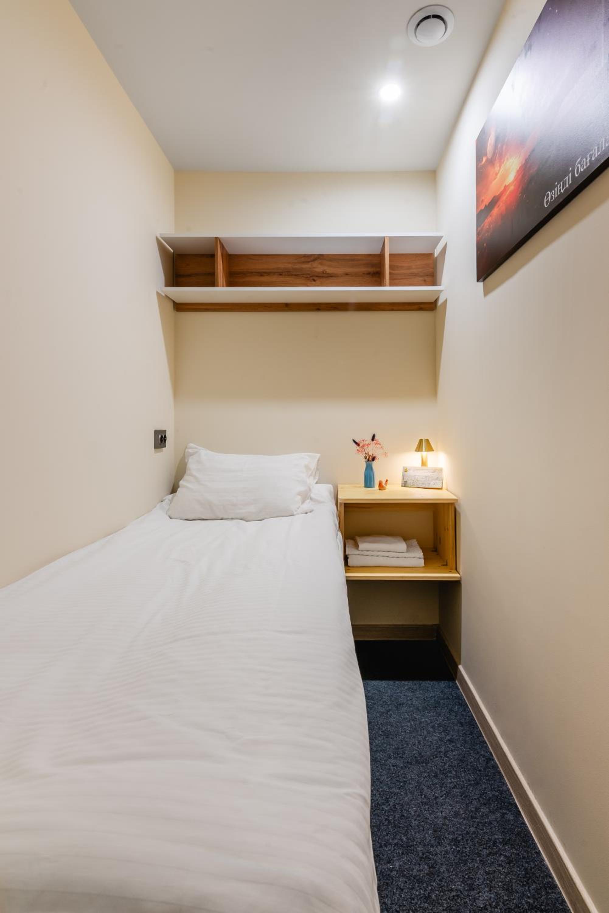 Single Room with Shared Bathroom photo 2