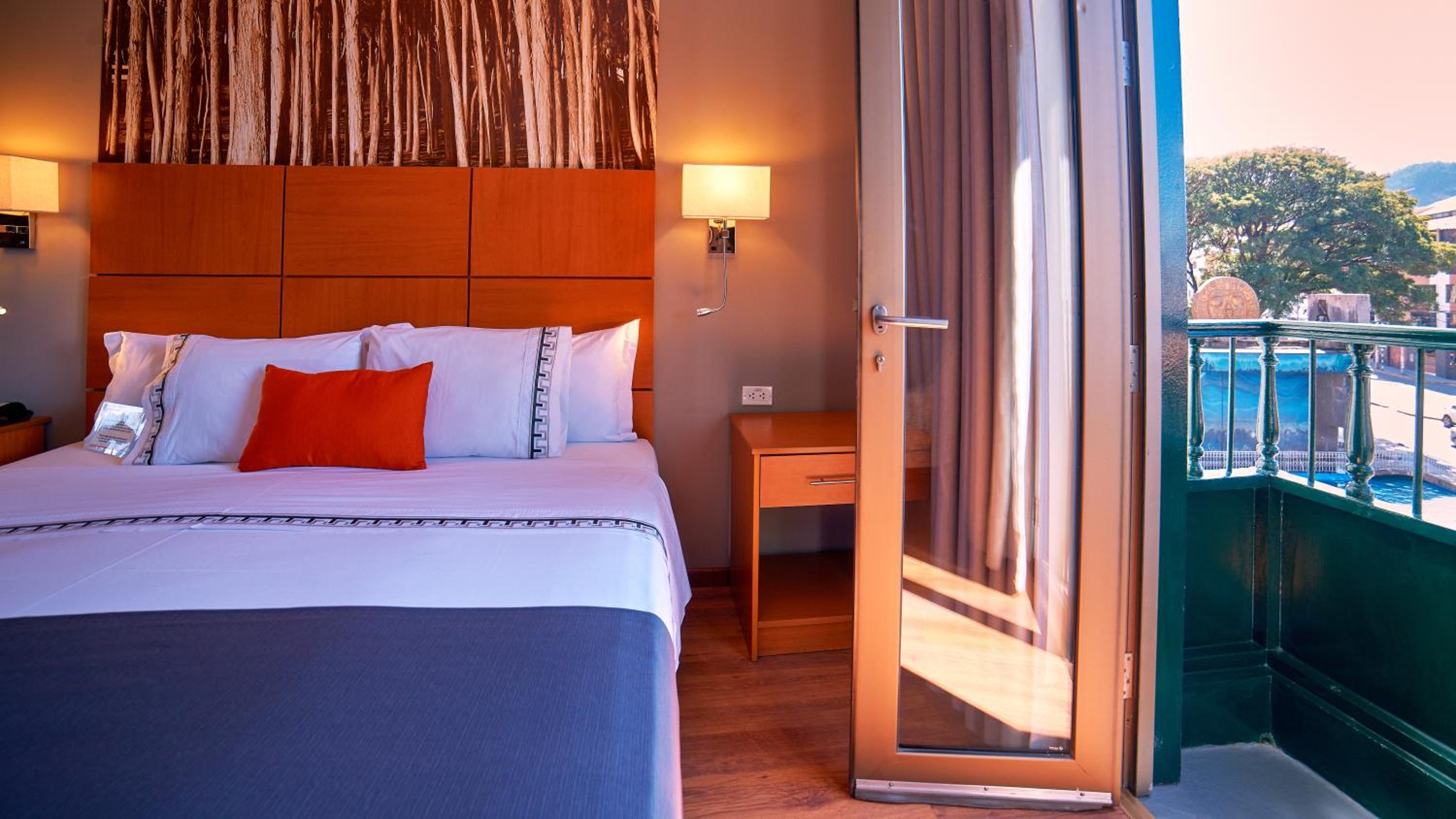  Superior Twin Room with Two Double Bed