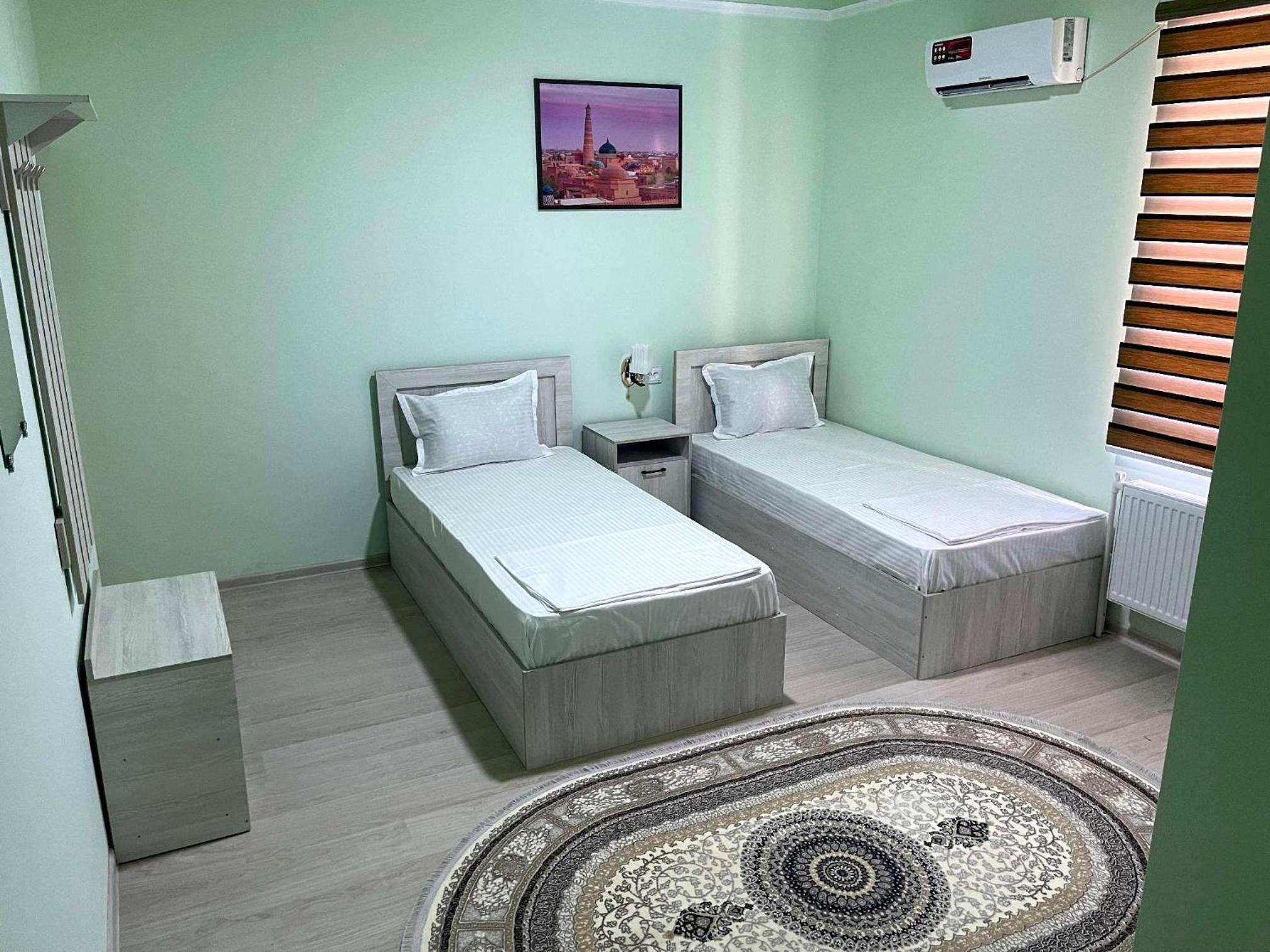 Standard Twin Room