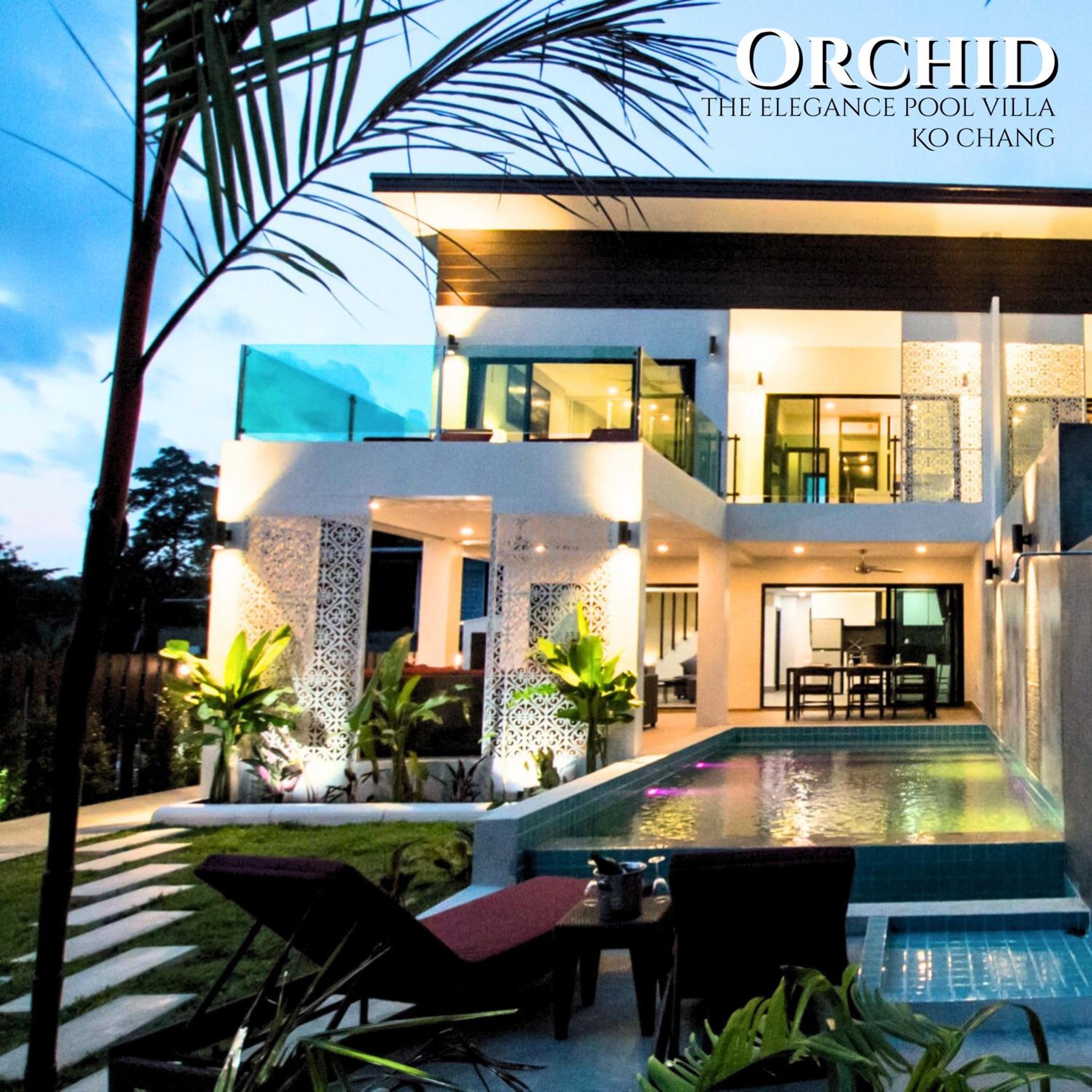 Villa with Private Pool photo 3