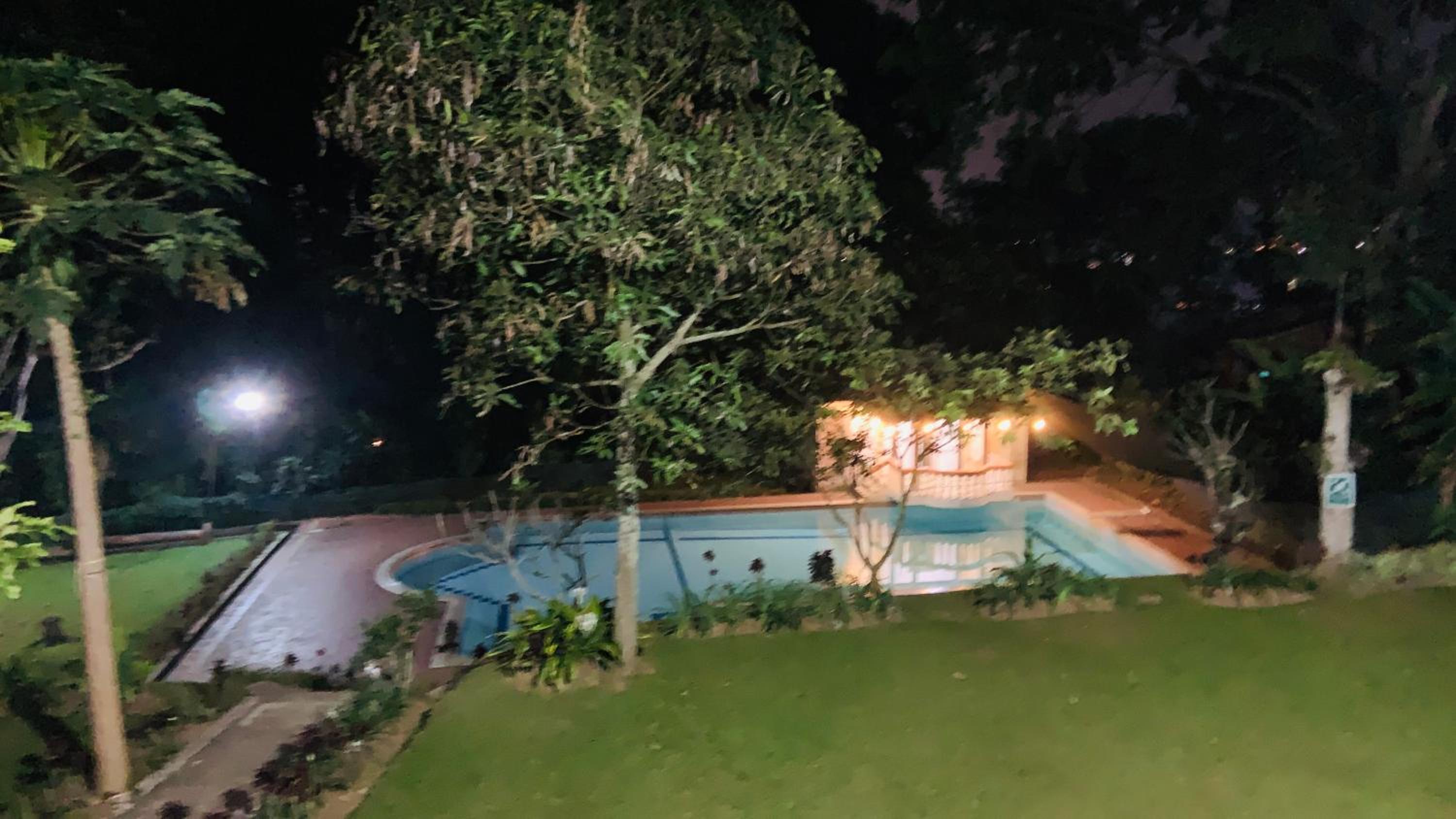 Villa photo 2