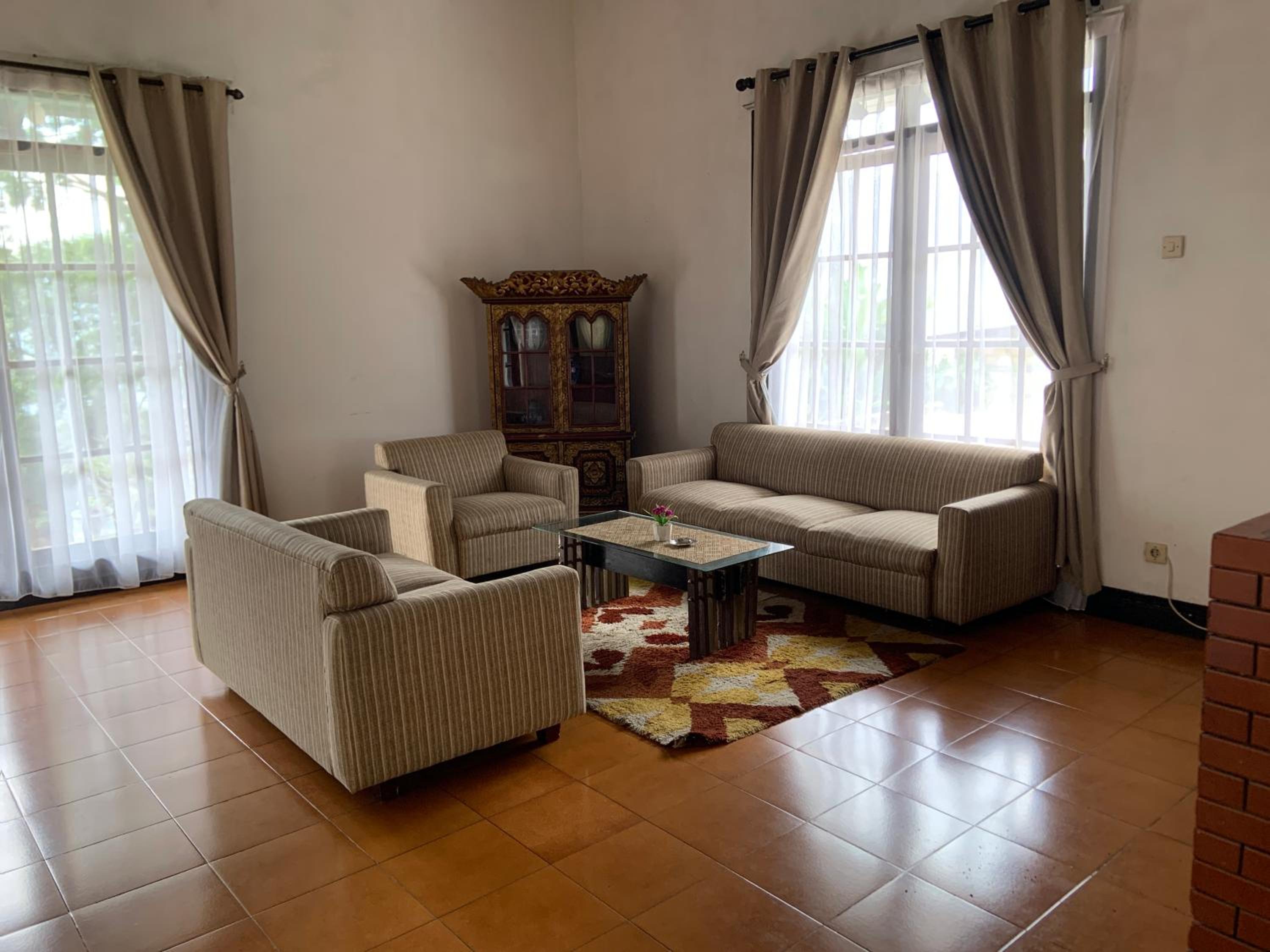 Villa photo 1