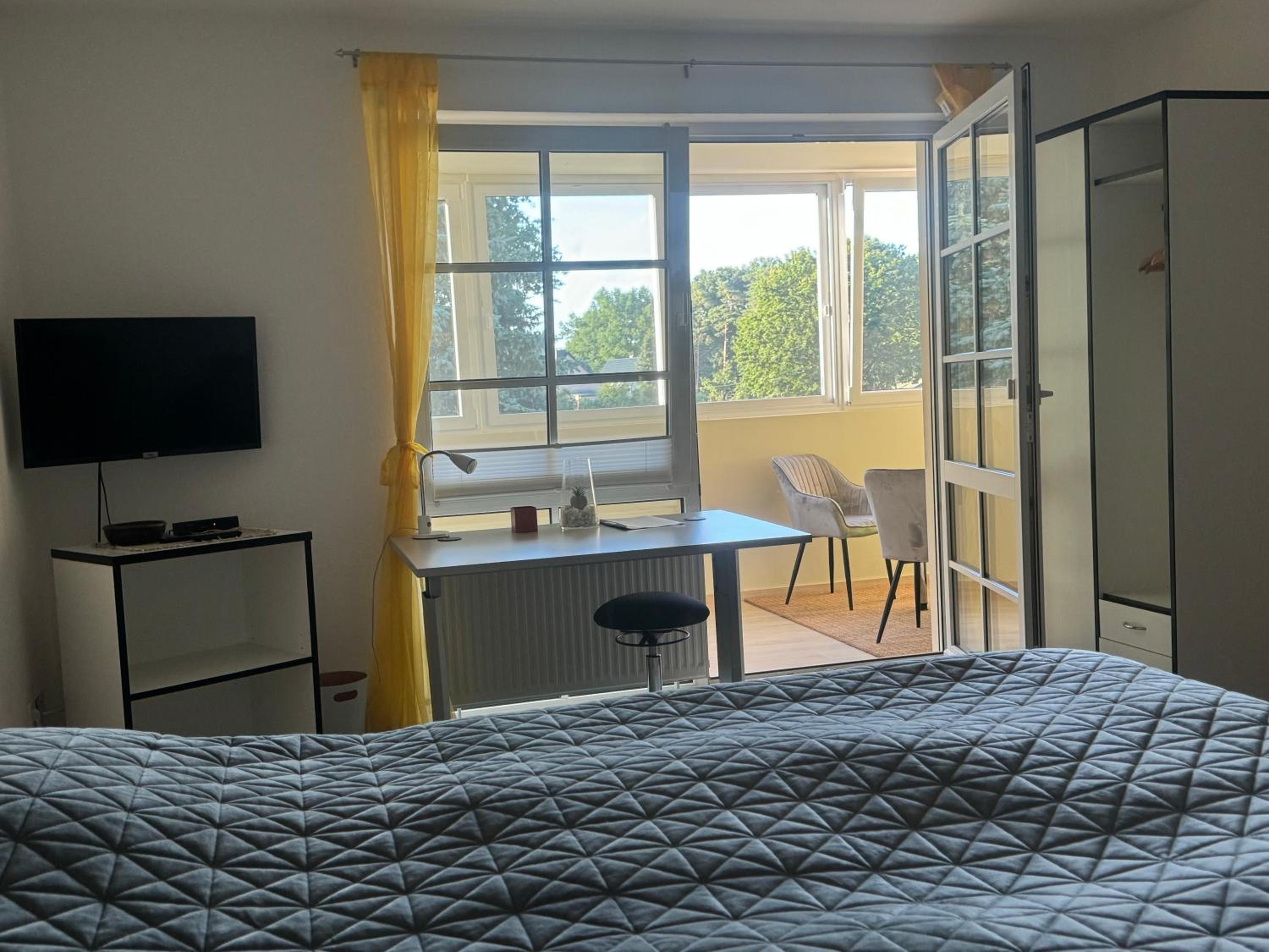 One-Bedroom Apartment with Garden View