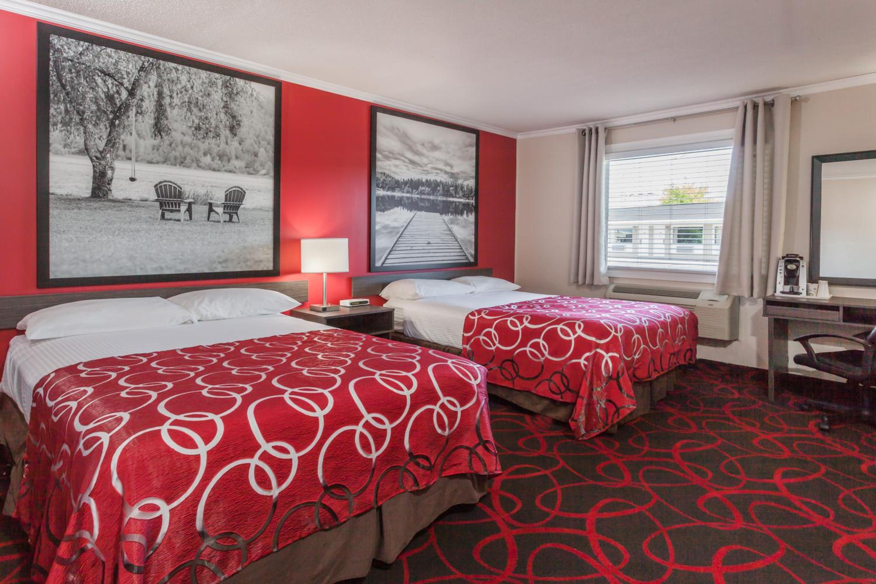 Double Room with Two Double Beds - Non-Smoking - Photo 1