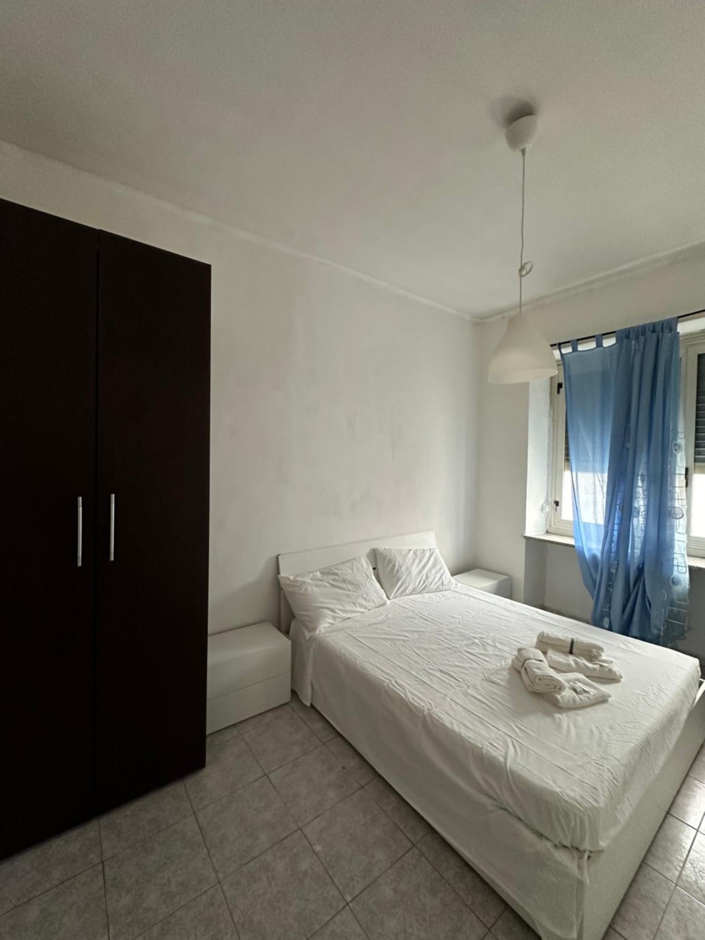 Standard Double Room With Shared Bathroom