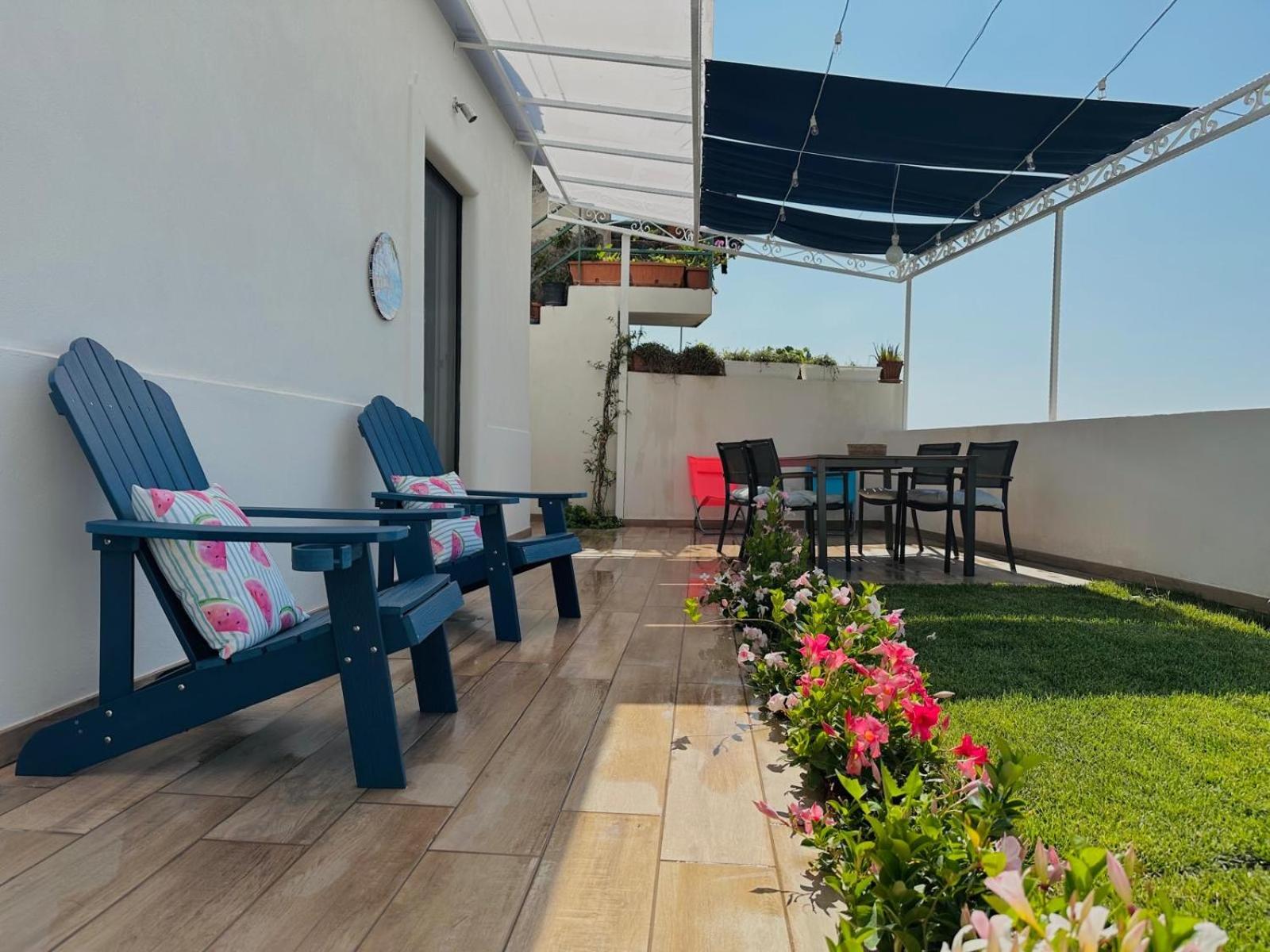 Apartment with Sea View - Photo 23
